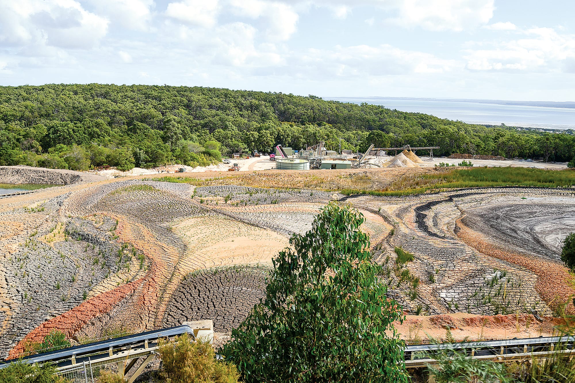 Toxic sand wash threatens Western Port, says expert