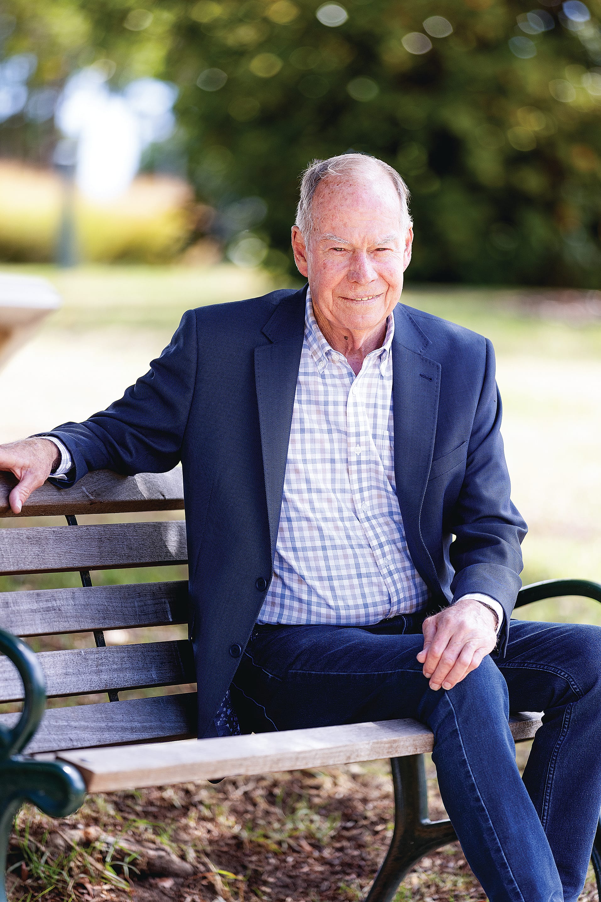 Russell Broadbent bids farewell to Monash