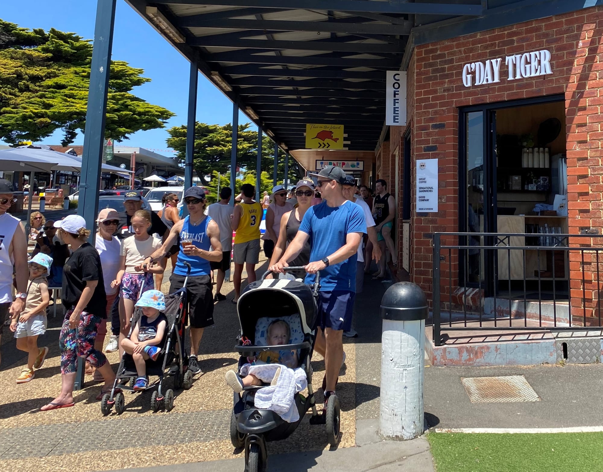 Police out in force at Phillip Island for hot New Years