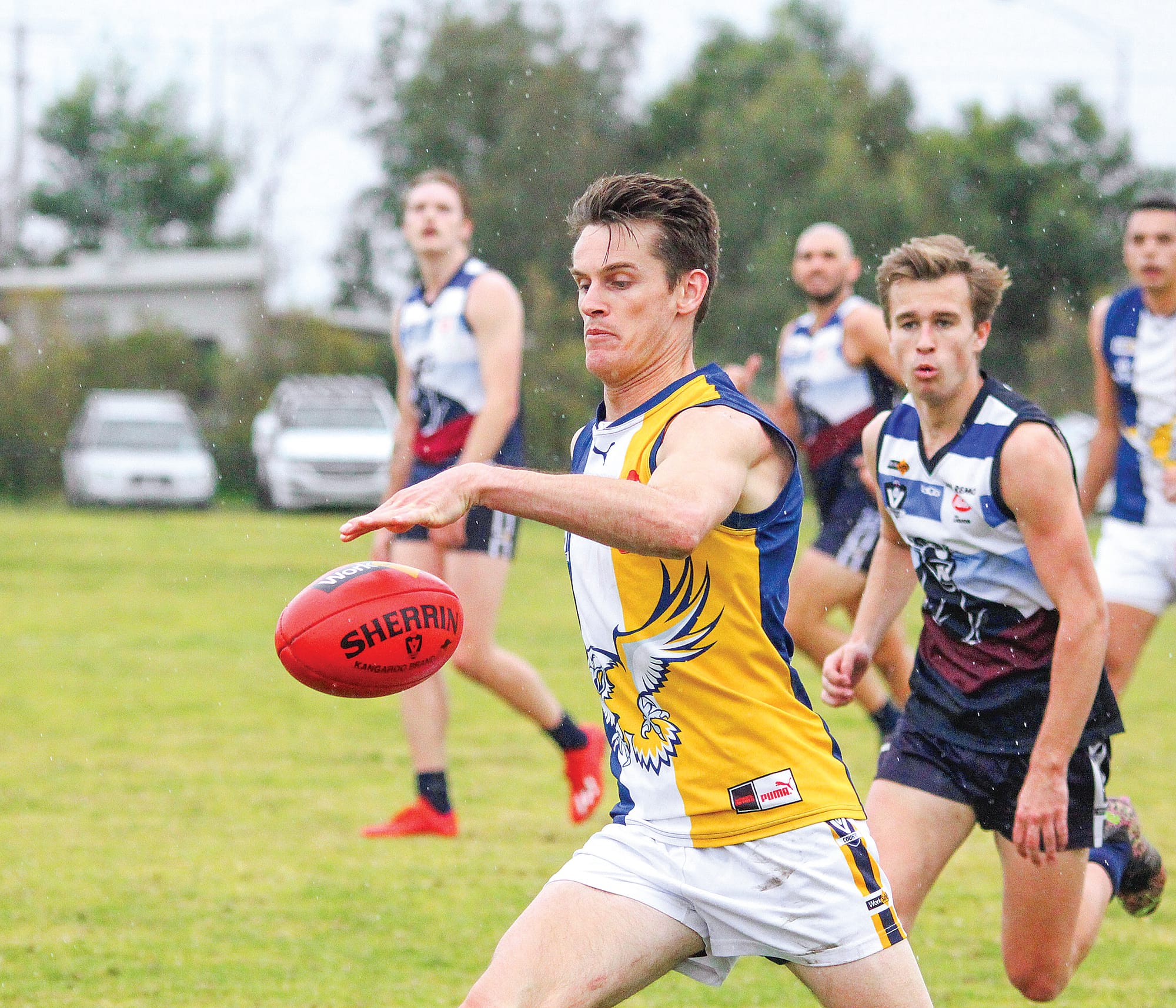 Lewis Rankin gets the kick away for IK. B07_3022