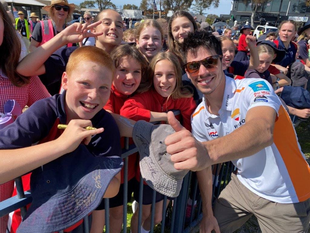 Spanish rider Joan Mir enjoys the chance to meet with kids from the San Remo Primary School ahead of the Phillip Island GP.