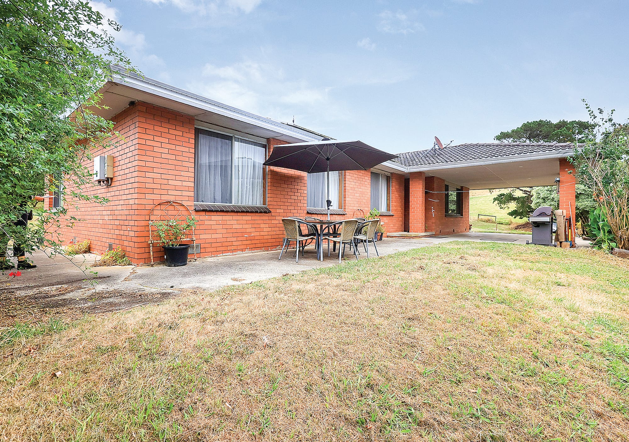 Picturesque grazing property