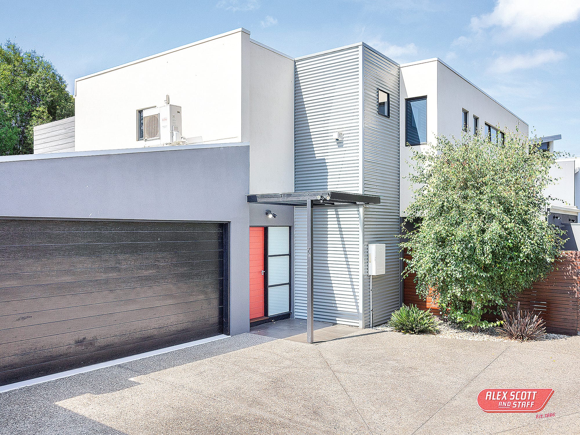 Position and absolute quality combined