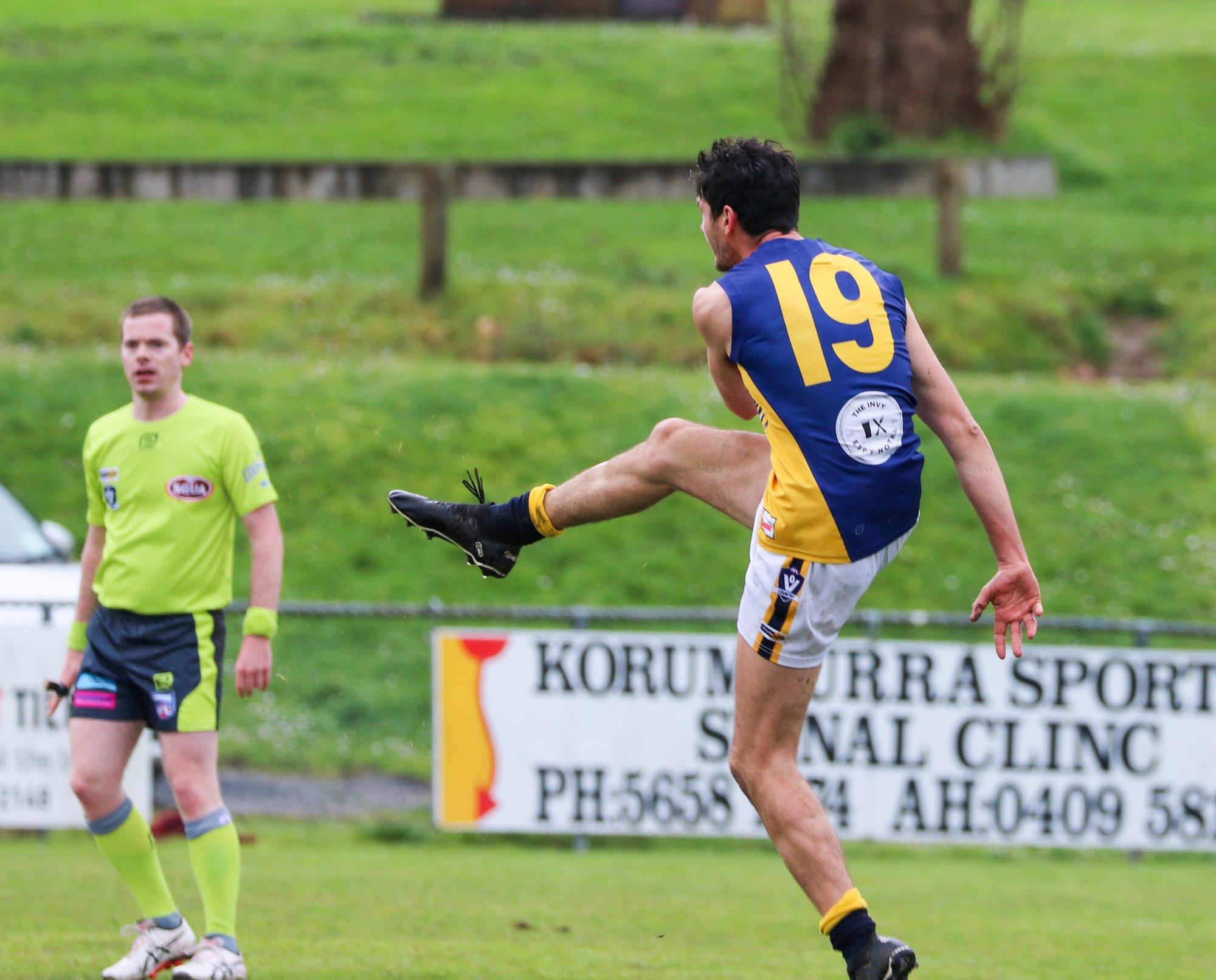 Thomas Wyatt scores a goal in the first quarter against Korumburra Bena. Z41_3323 