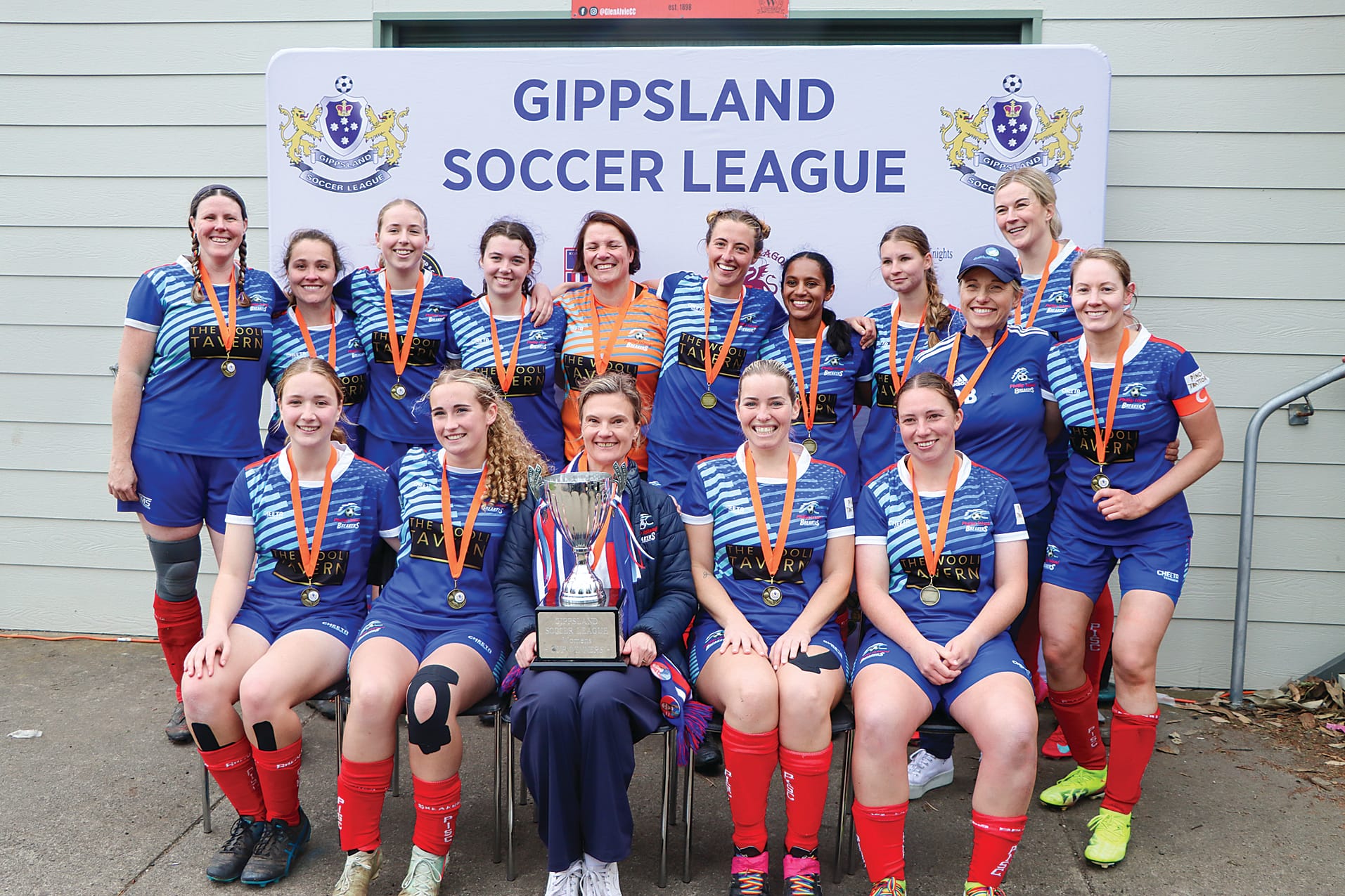 Phillip Island Breakers cap unbeaten season in style