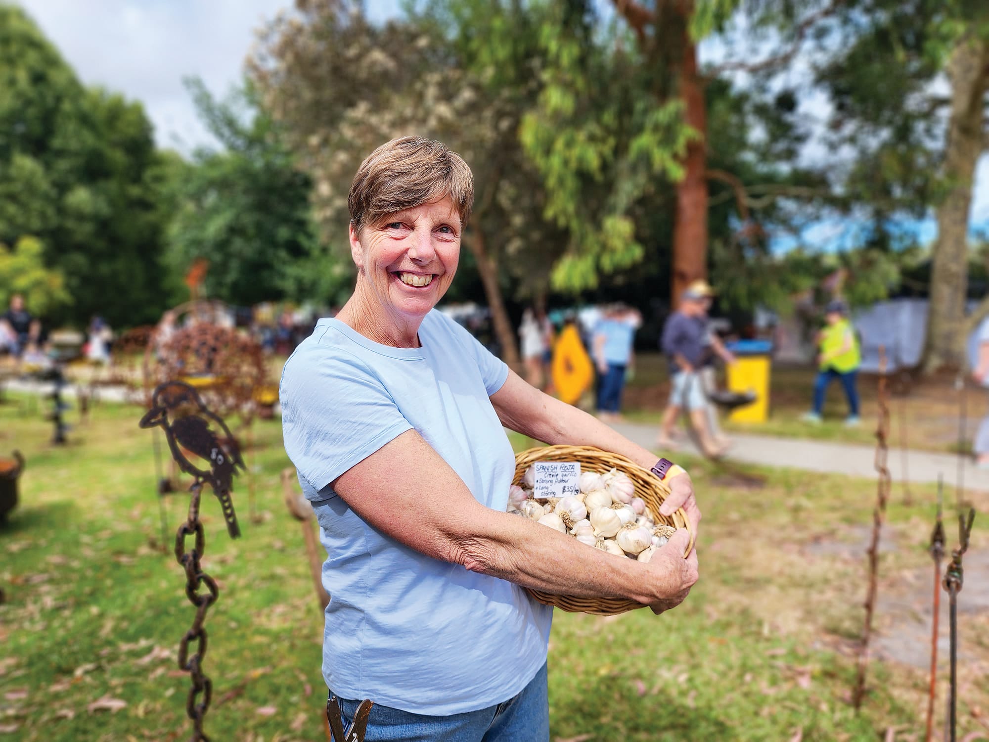 Garlic bonanza hits Meeniyan