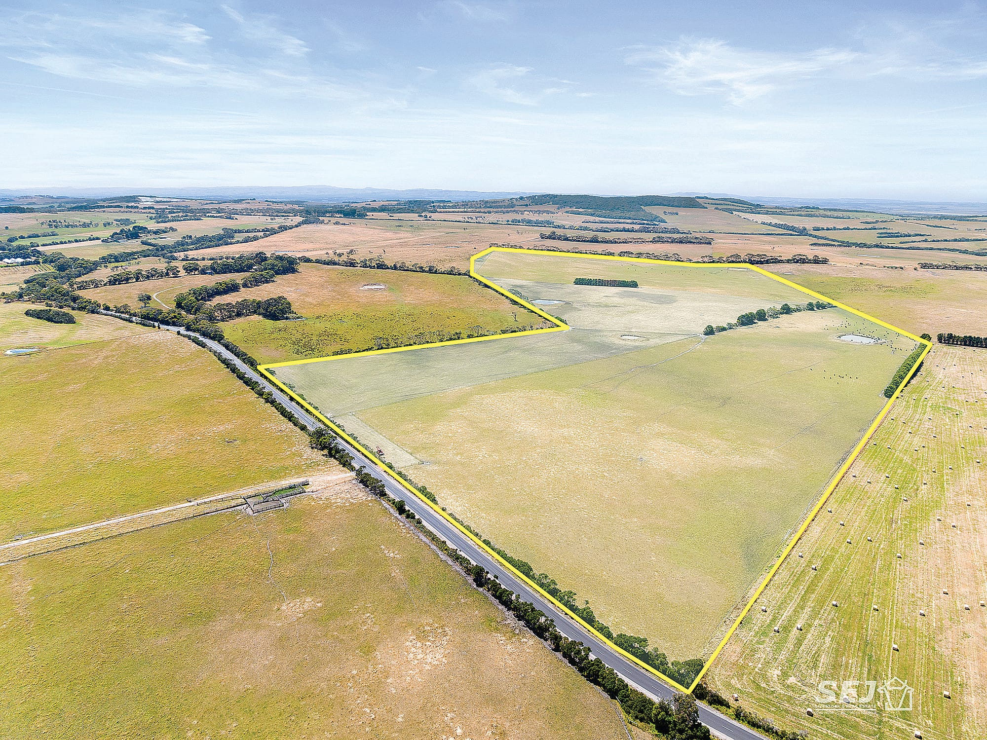 Exceptional views from farm to ocean