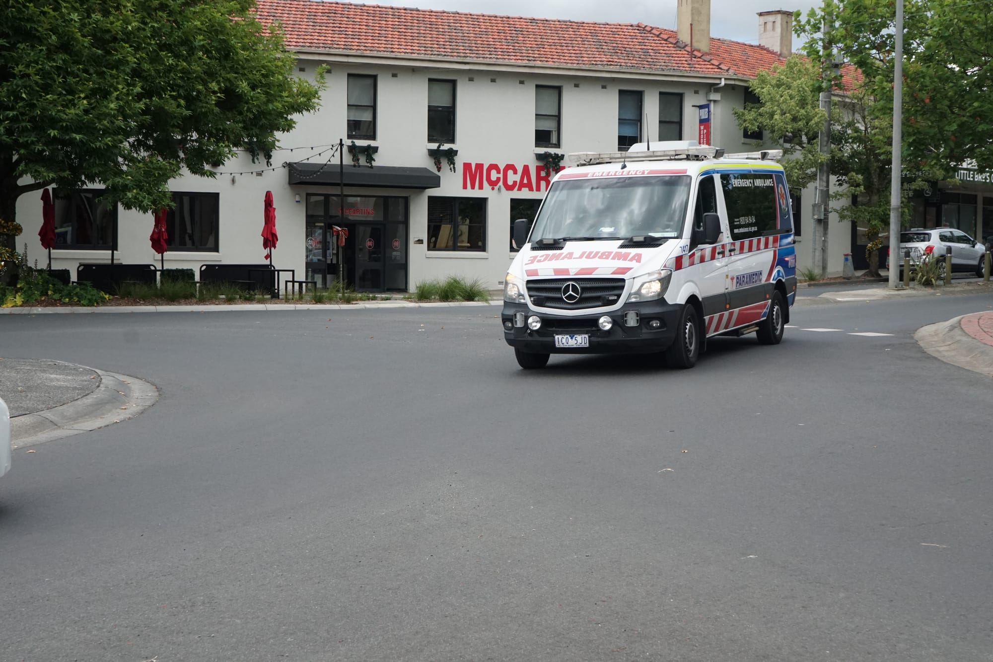 Less ‘furloughed’ staff improves ambo response times