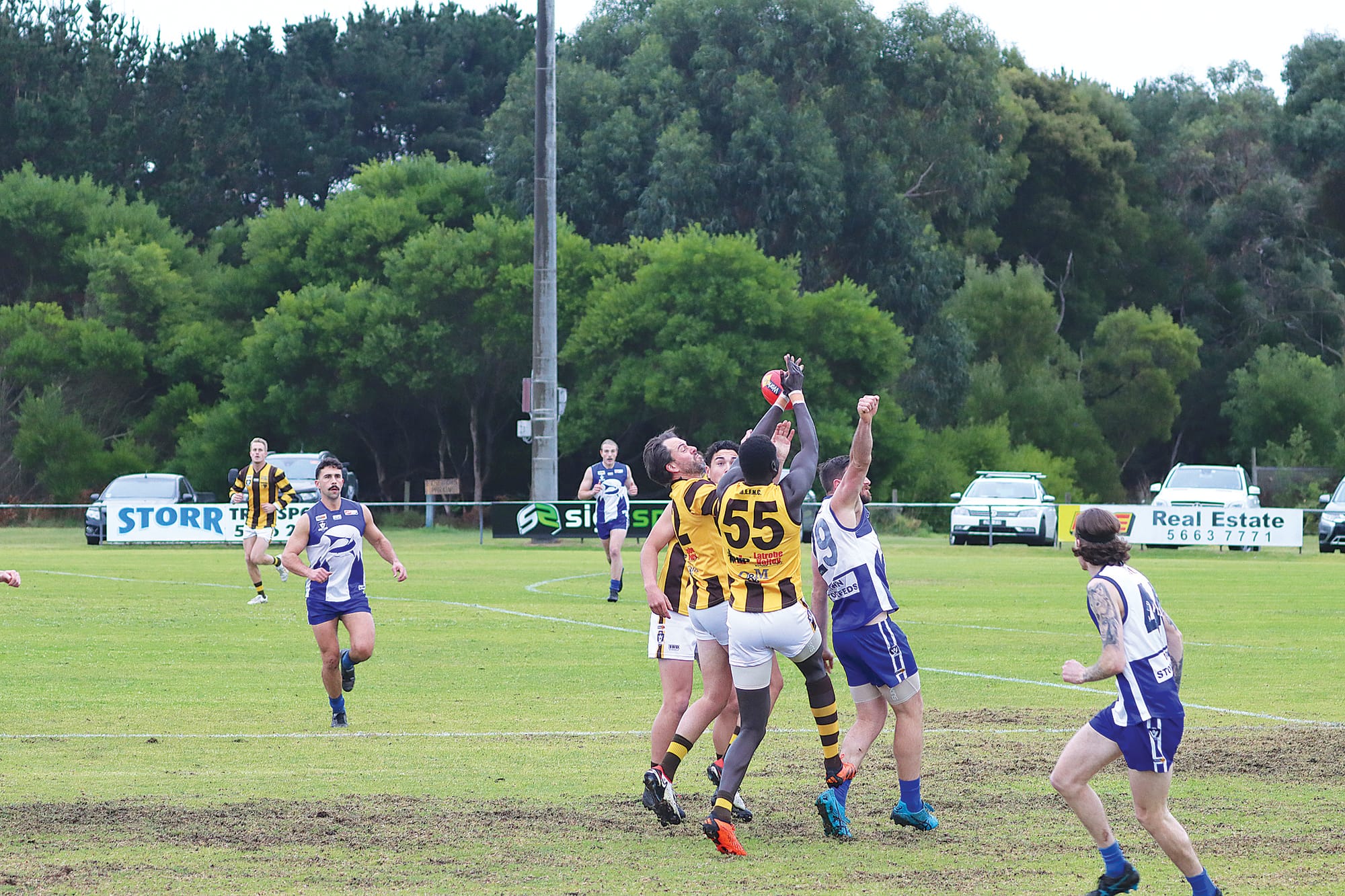 Tarwin and Morwell East battle it out during the first quarter. A12_2724