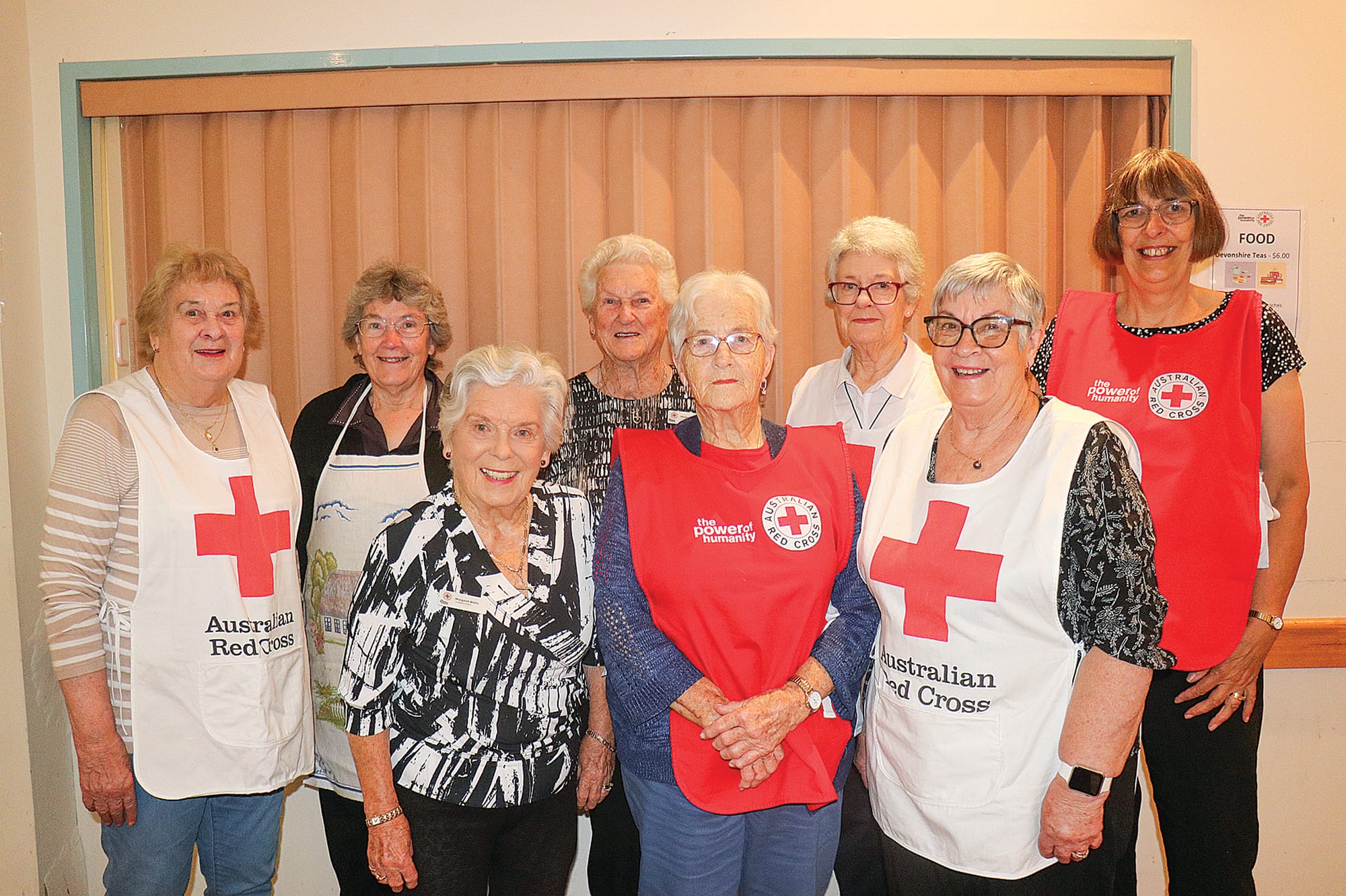 Volunteers of the Red Cross preparing a luncheon for the Leongatha Horticulture Society’s 51st annual Rose Spectacular. Z33_4724