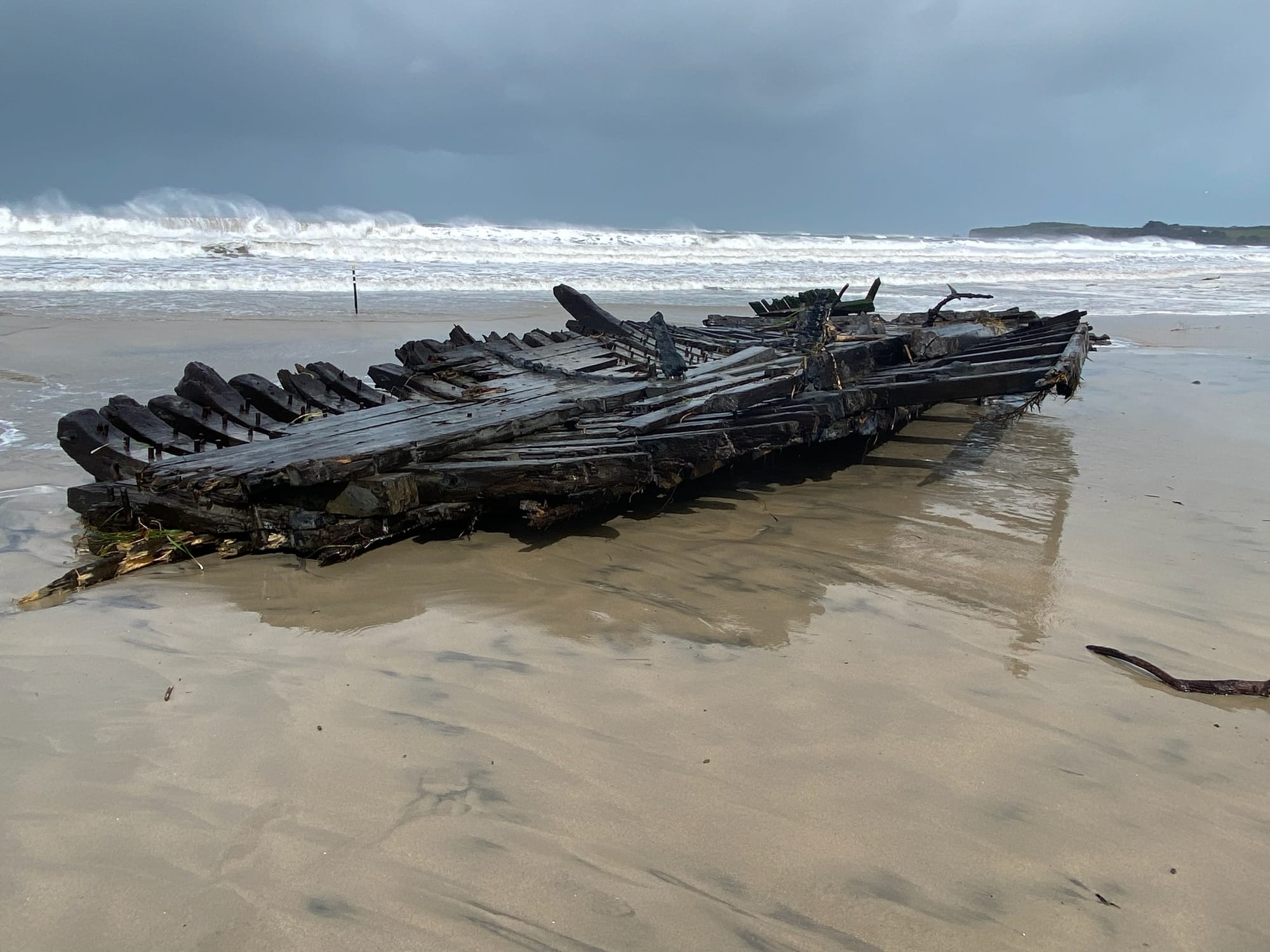 Historic Inverloch shipwreck Amazon exposed by storm surge