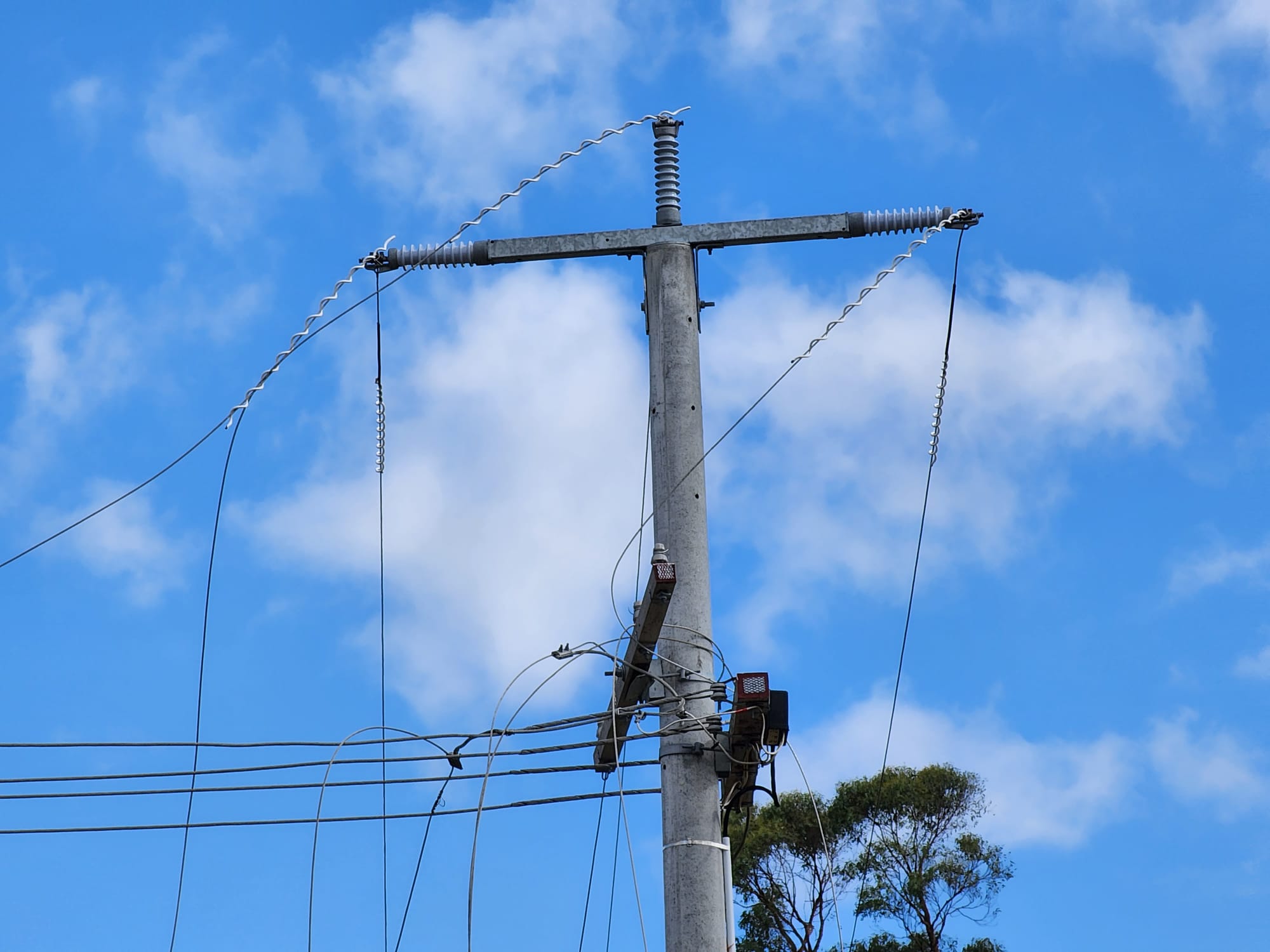 Generators on route, but power unlikely into next week