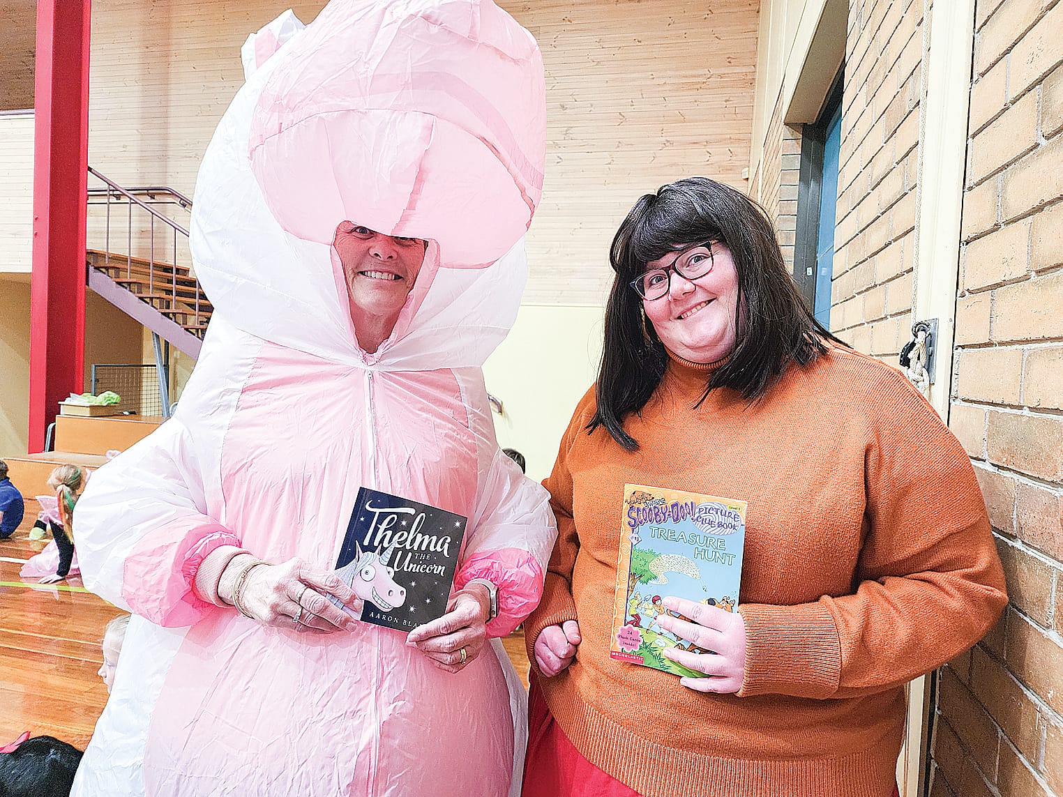 Wonthaggi North education support officer Lorraine Muir (Thelma the Unicorn) and teacher Sarah McAdam (Scooby Doo – Velma).C12_3425