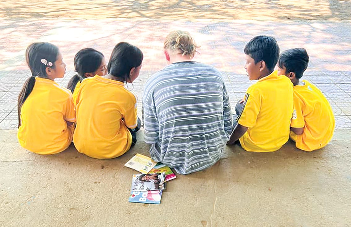 Newhaven College students volunteer in Cambodia