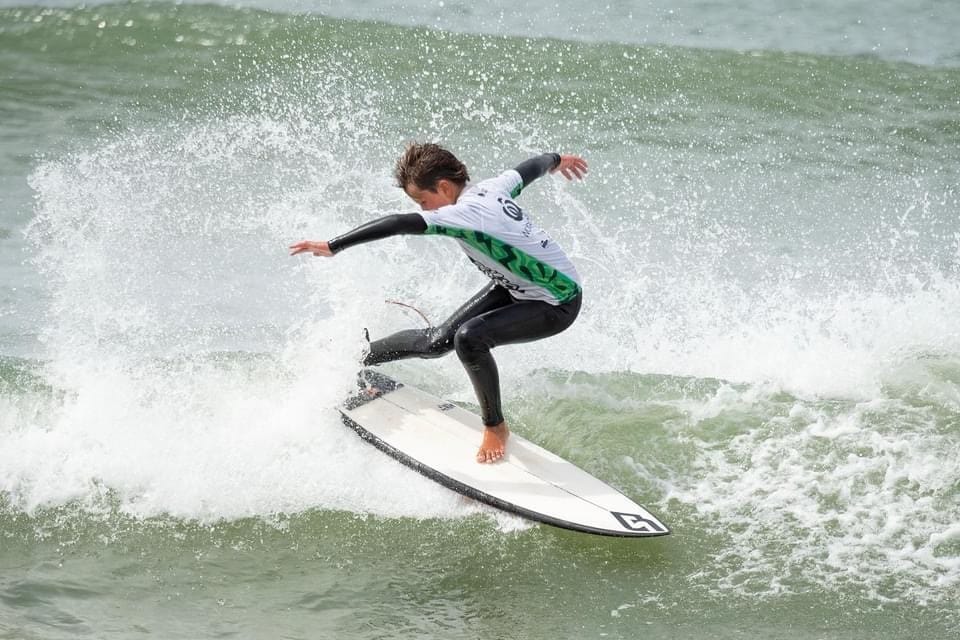 Phillip Island surfer Angus Kennedy from Cowes will compete at home for the upcoming Woolworths Australian Junior Surfing Titles. 