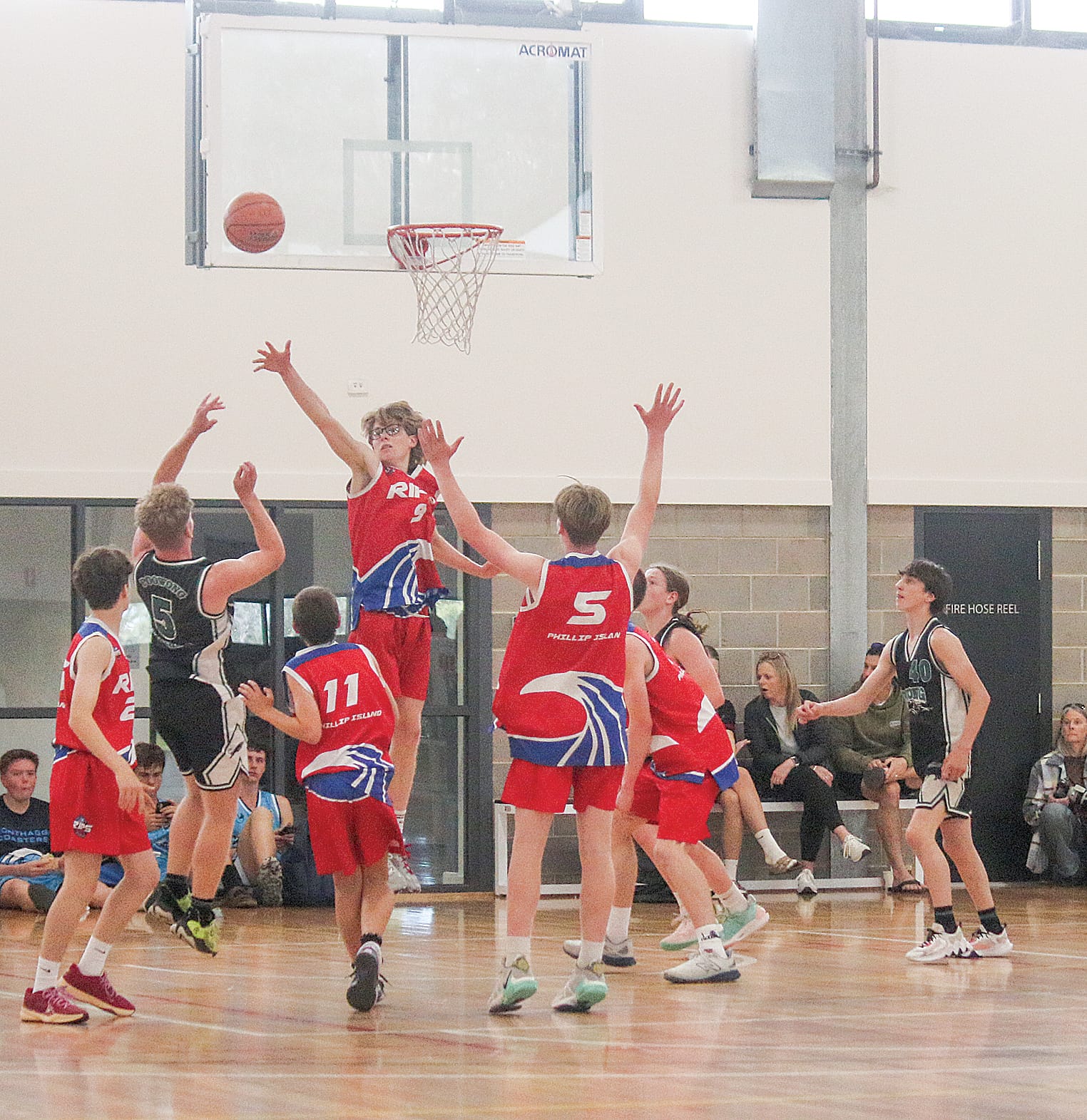 Rory Nettle for the Panthers takes a shot. ob66_4324