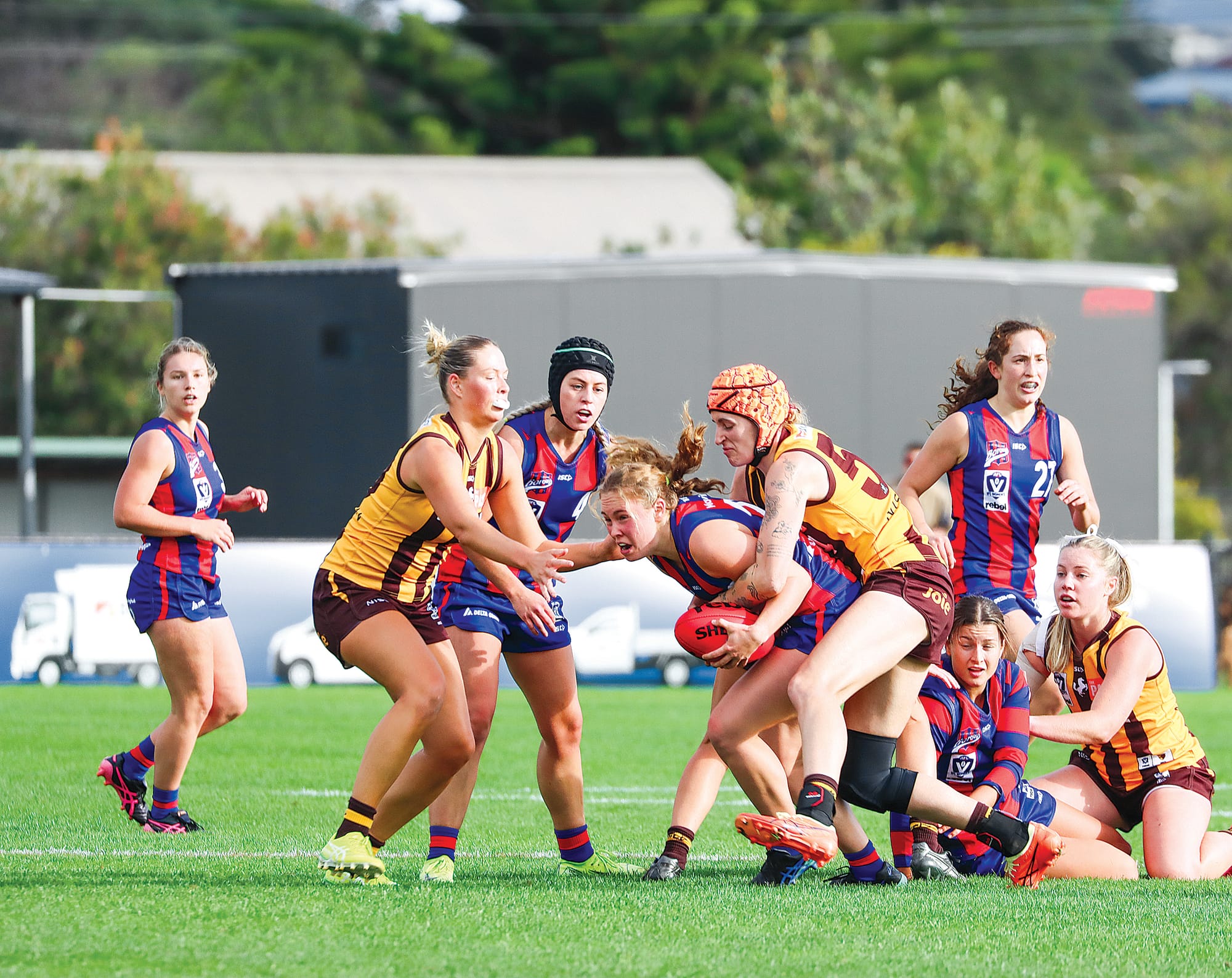 Paige Price wasn’t only good in the air for Box Hill, displaying her willingness to tackle. A45_1725