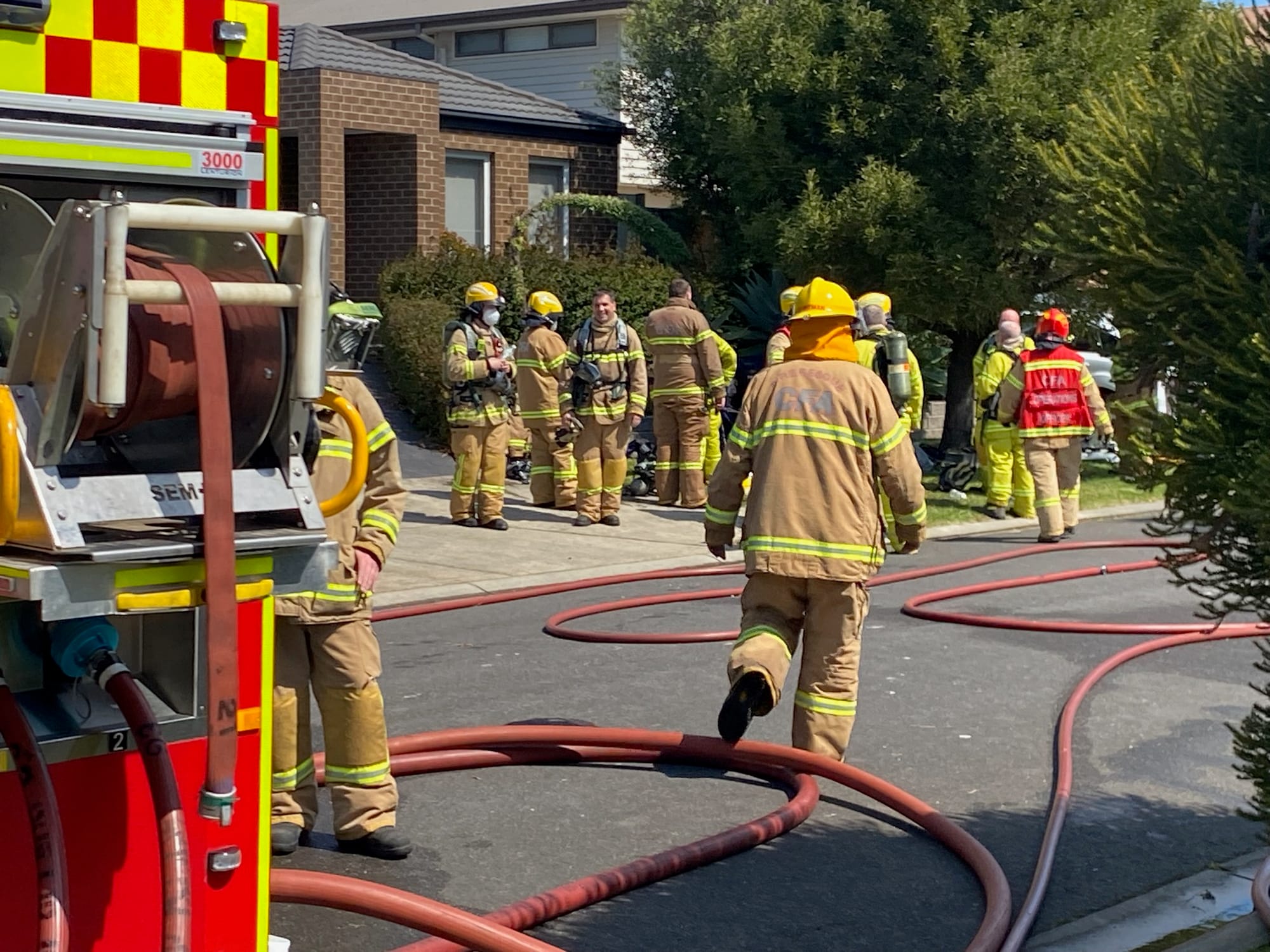 The quick actions of the homeowner and neighbours, alongside firefighters quickly brought the blaze under control and prevented the spread to surrounding properties. 