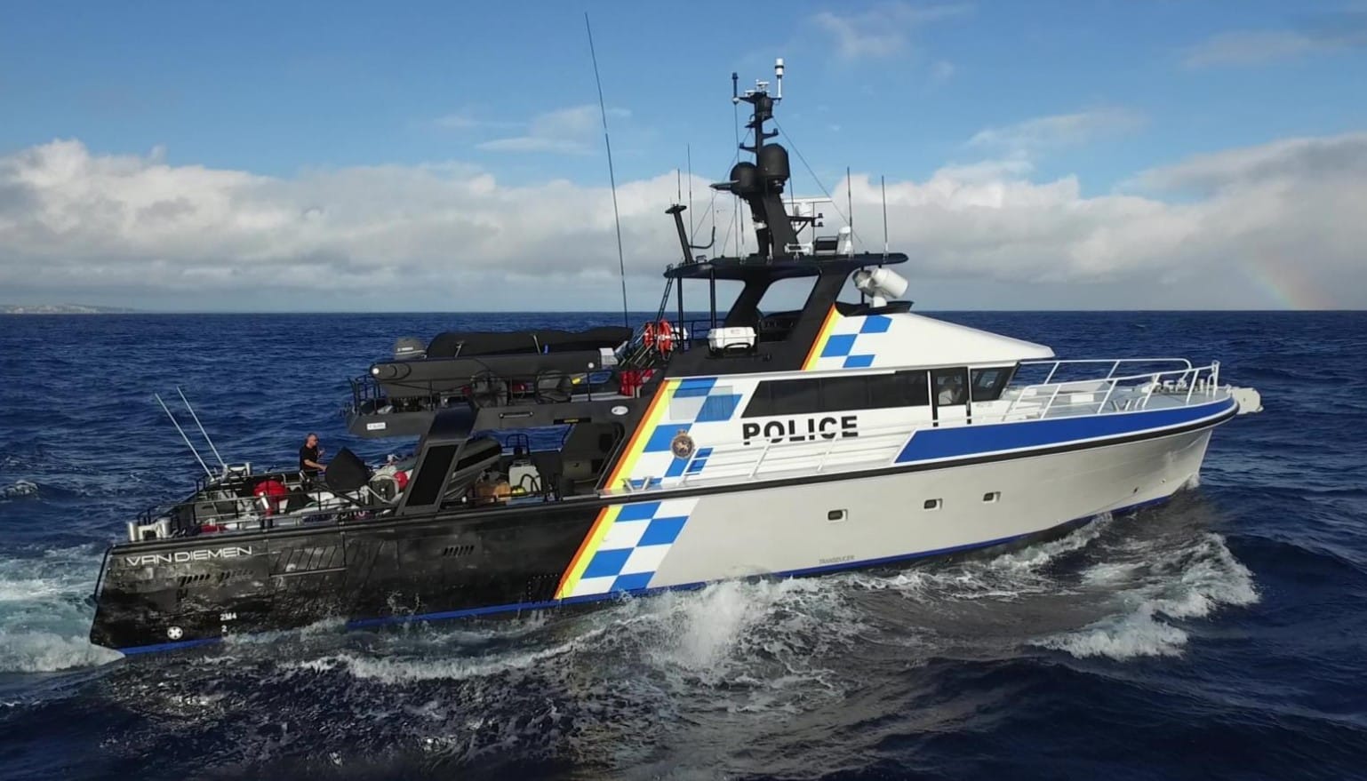 Leongatha area included in search for missing plane