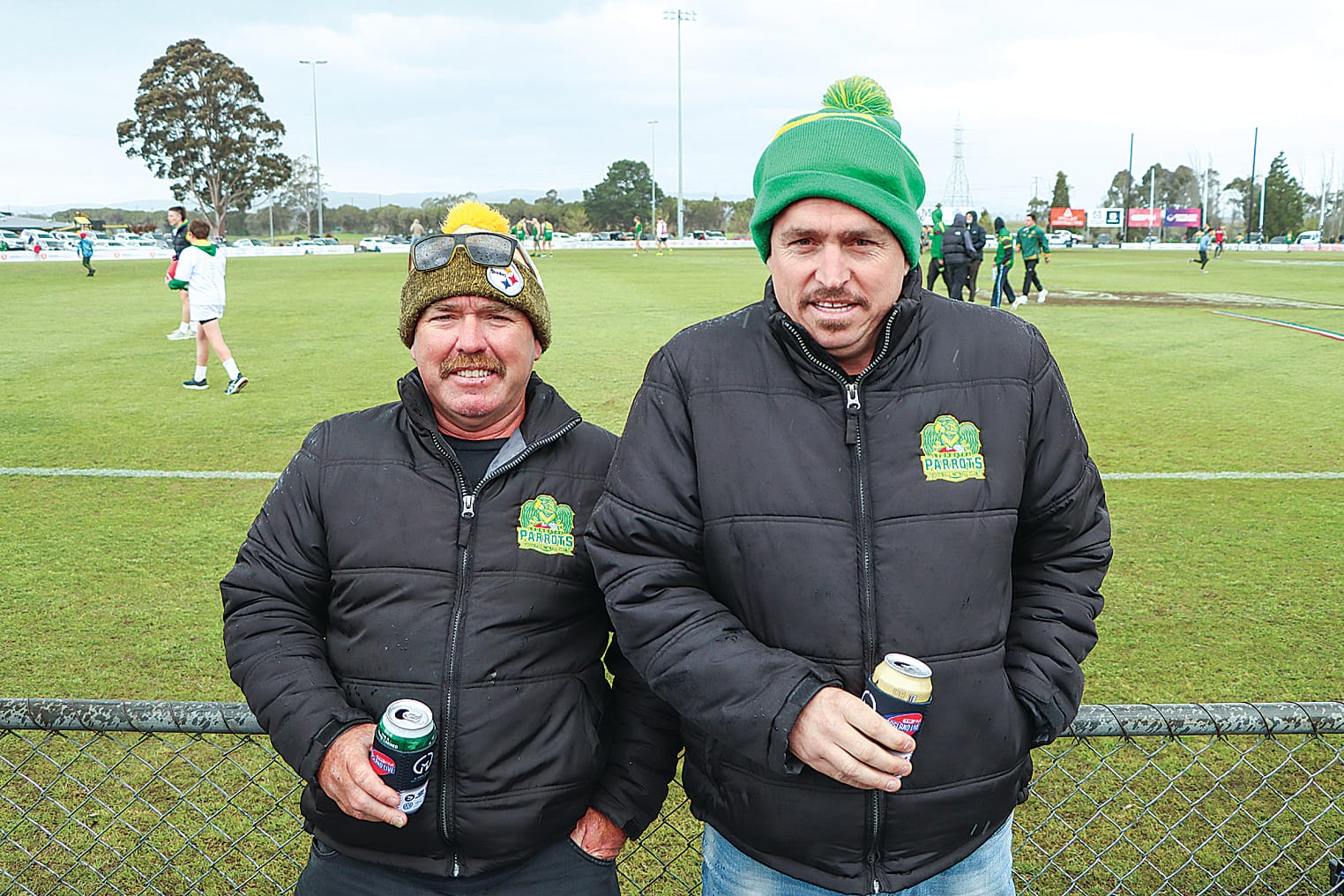 Dale ‘Wheels’ Callahan and Dean ‘Pittsy’ Pitts support the Parrots on Saturday. A49_3924