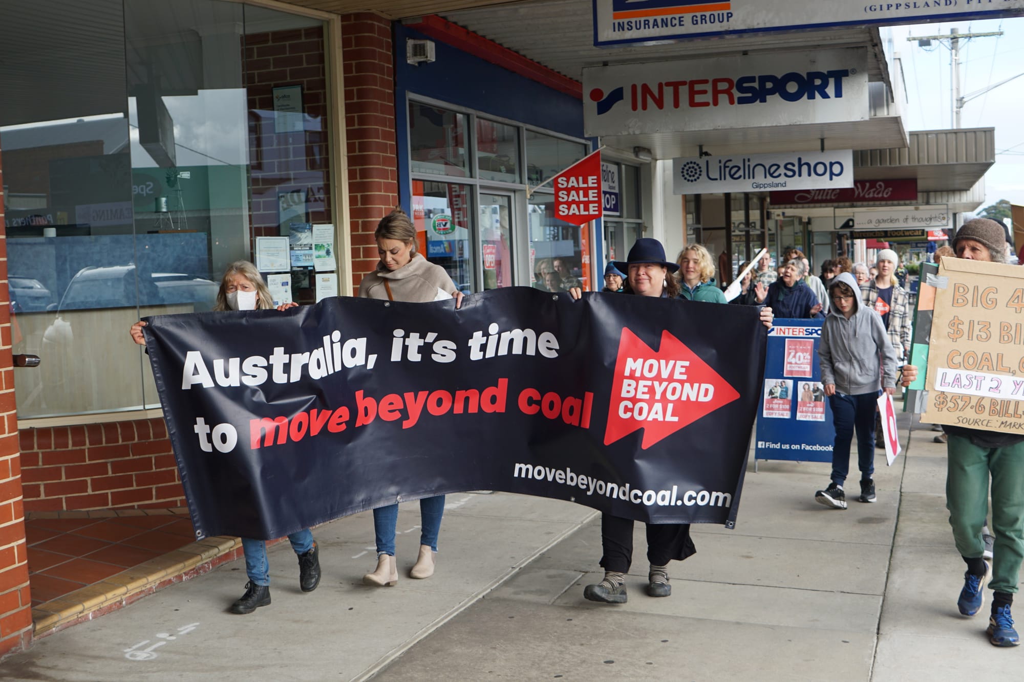 Climate protest hits Wonthaggi's streets