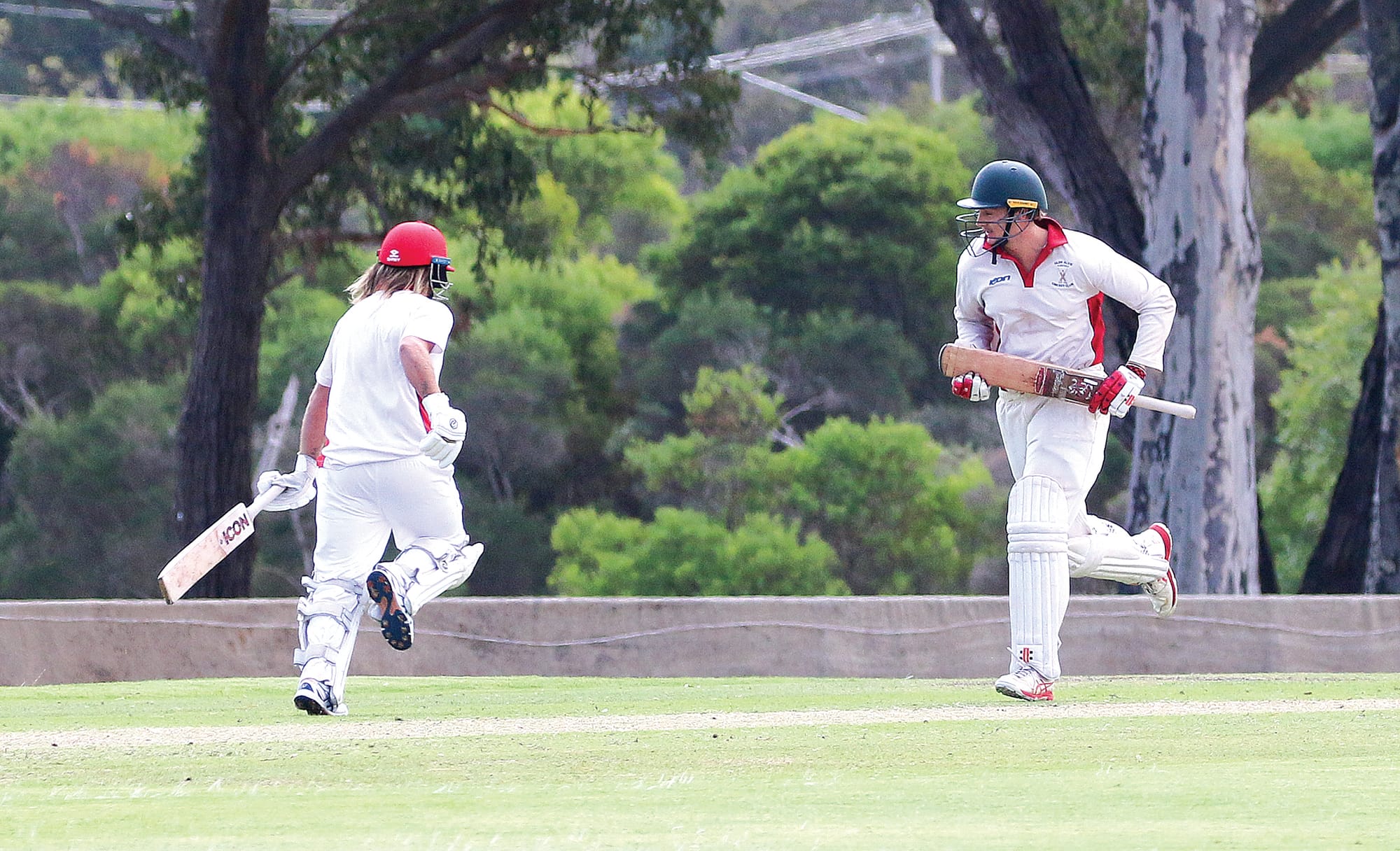 Glen Alvie makes a couple more runs.