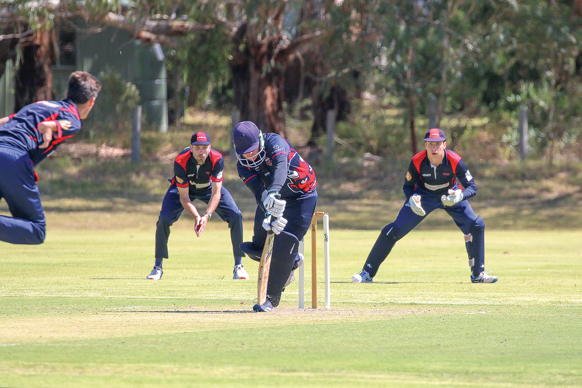 Mitch McGrath flicks one off his toes, making 17 for the day. ob23_0325