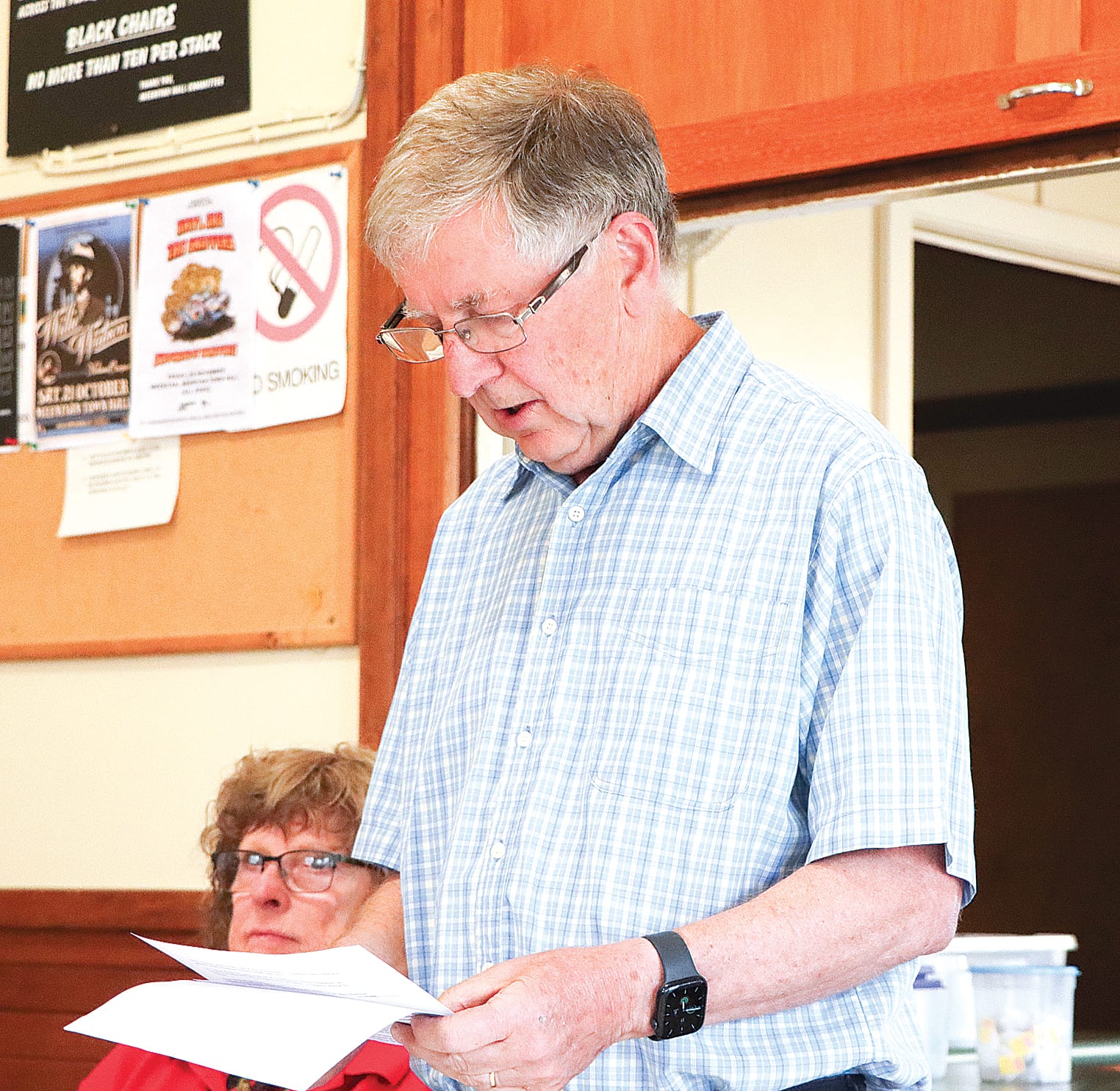 Meeniyan Progress Association president Richard Sutterby speaks during the launch of the town’s new Community Plan. A10_4223