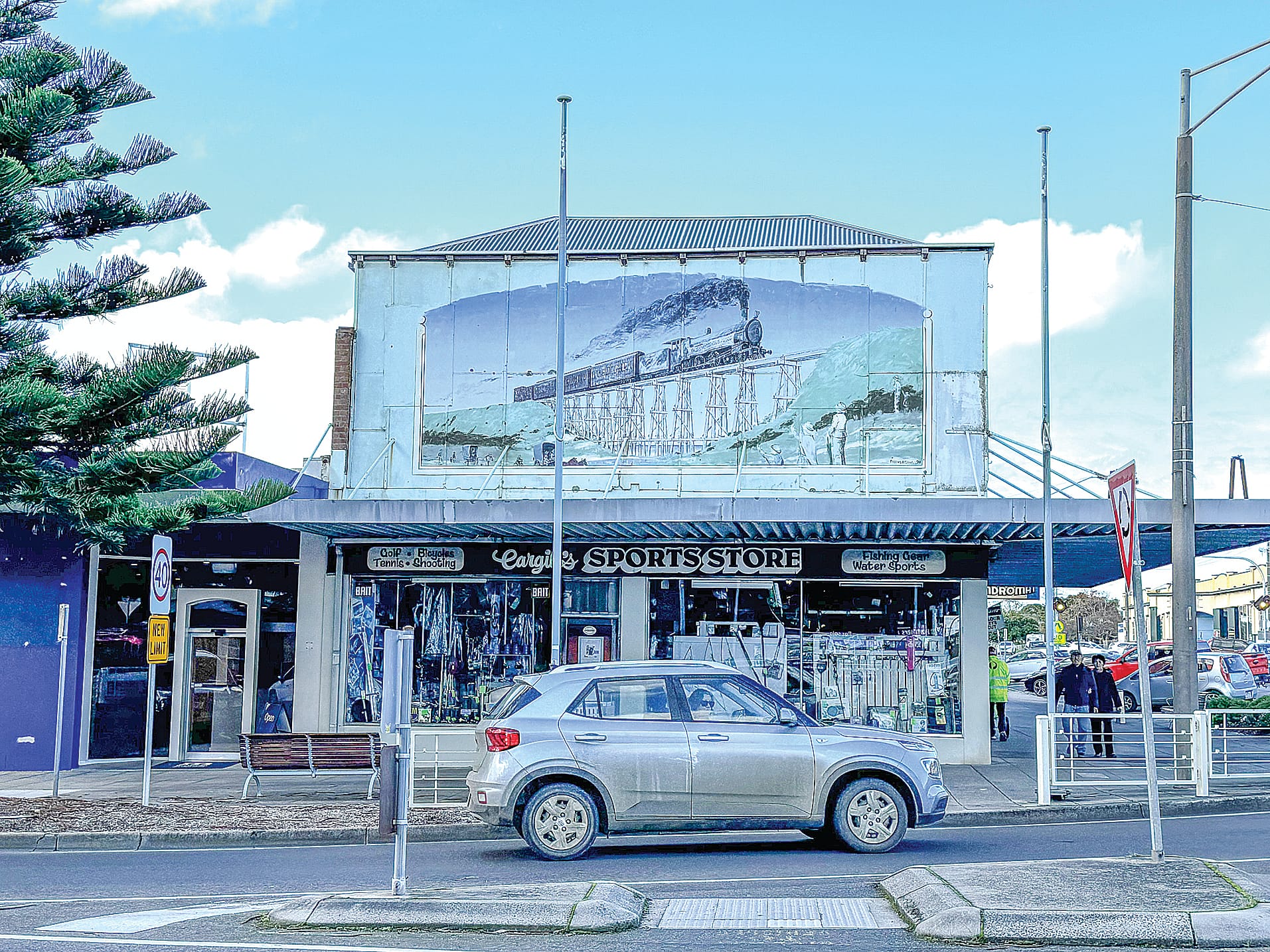 Wonthaggi’s master muralist leaves lasting memories