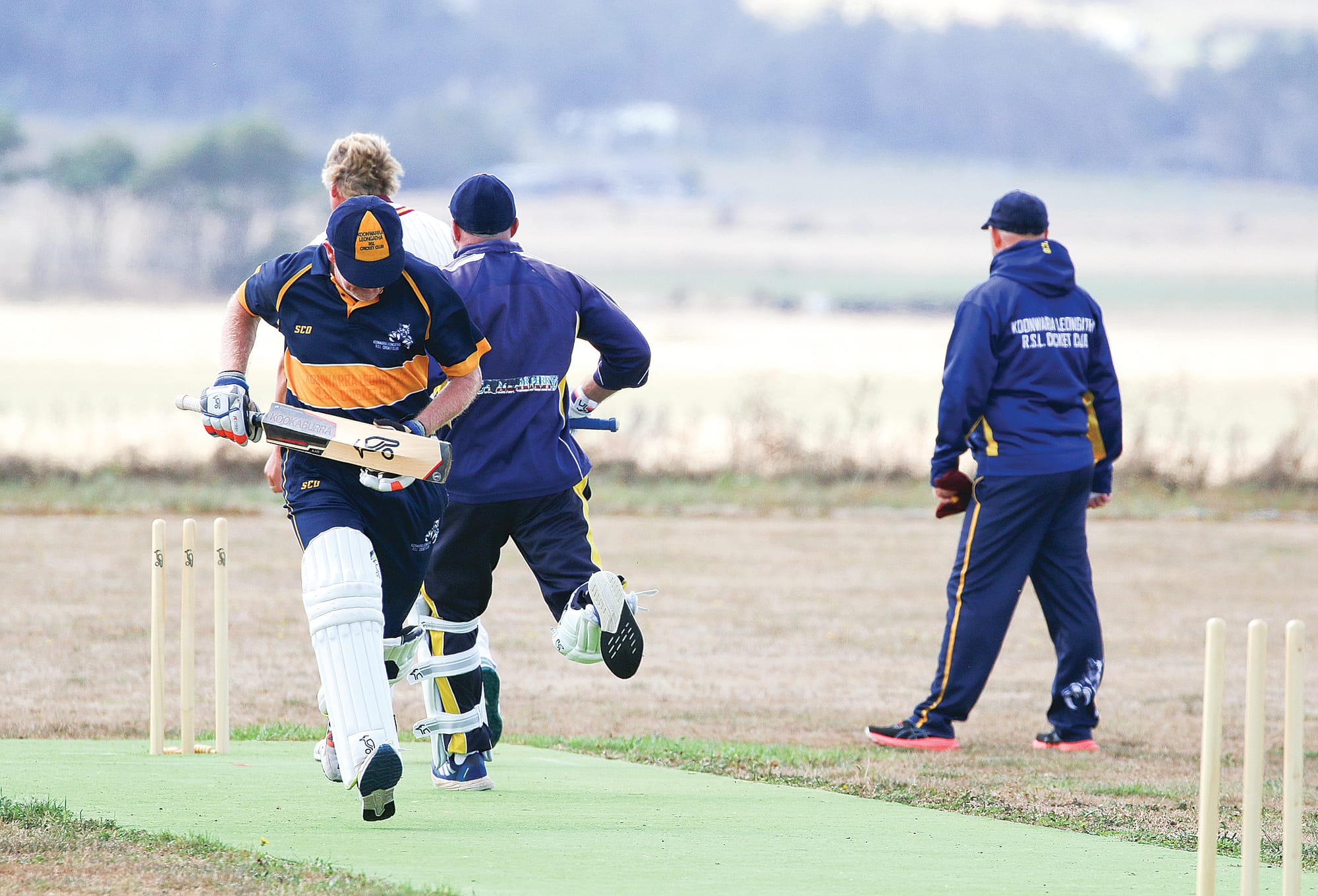 Koonwarra/LRSL’s opening partnership of Shane Paterson and Steven Anderson put a few runs on the board.
