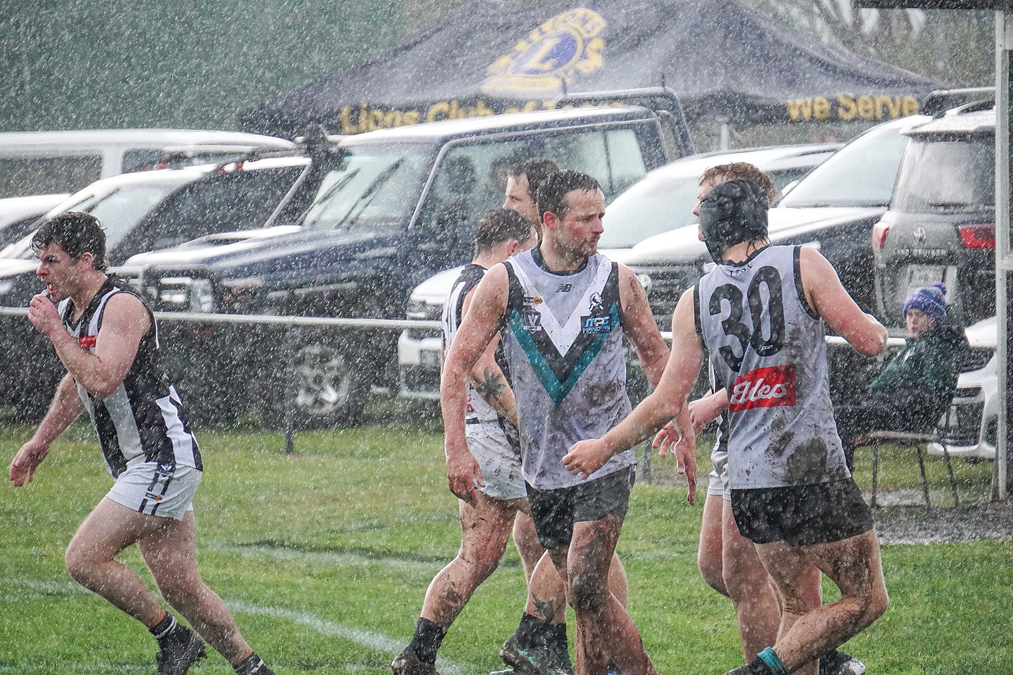 Buckley takes a moment to recover during the first quarter. Ns19_3024