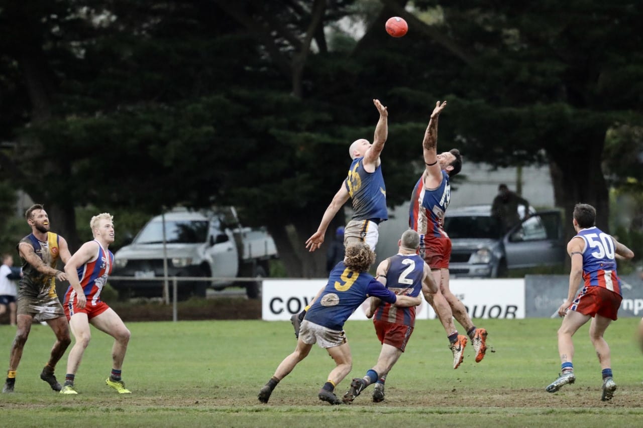 Sea Eagles succumb to the Bulldogs’ bite