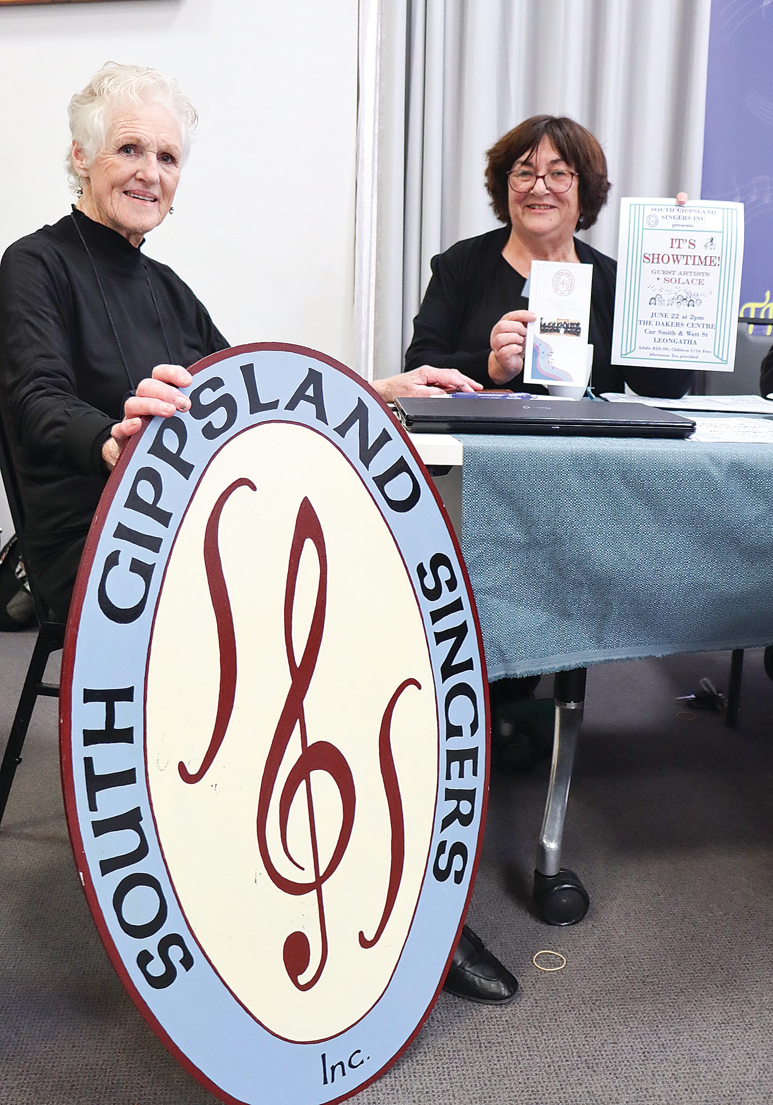 South Gippsland Singers group was represented by Secretary Kerry Rogers and committee member Diane Sheedy at Wednesday’s Citizens Advice Bureau morning tea. A04_2225