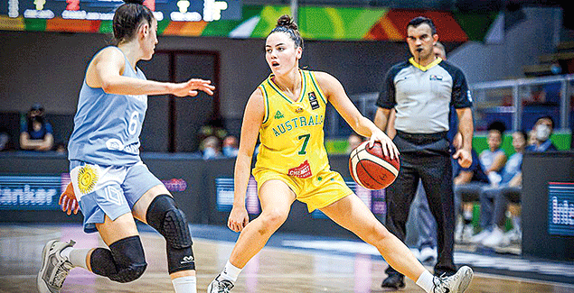 Dallas helps Aussies take silver