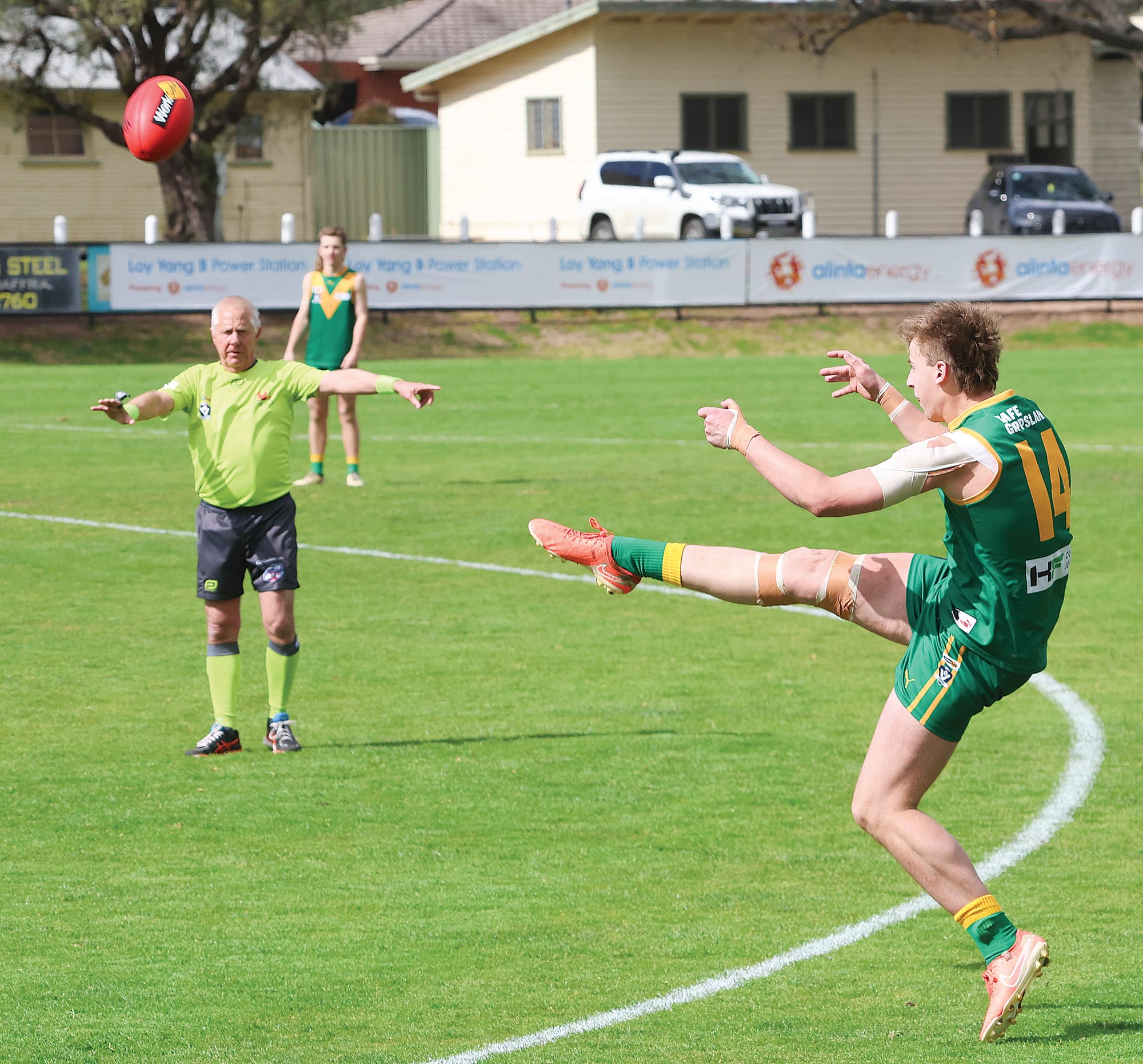 Leongatha’s Under 18 ruckman Sam Bradley had a great tussle in the ruck with Moe’s Juddson Ryan but also did a power of work around the ground including marking and taking this shot at goal.