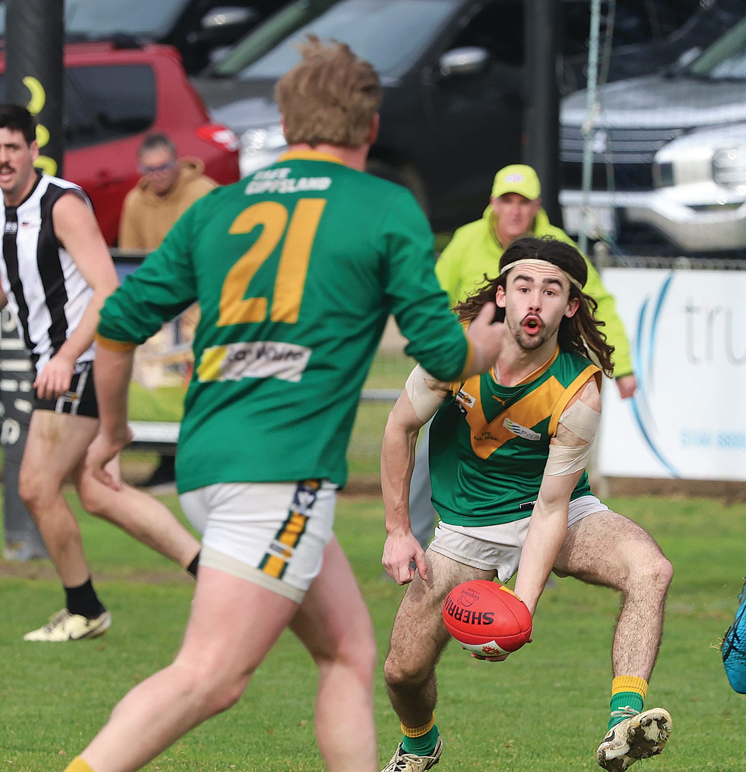 Jesse Burns was busy all day for the Parrots, ready to answer the call from key forward Jack Ginnane.