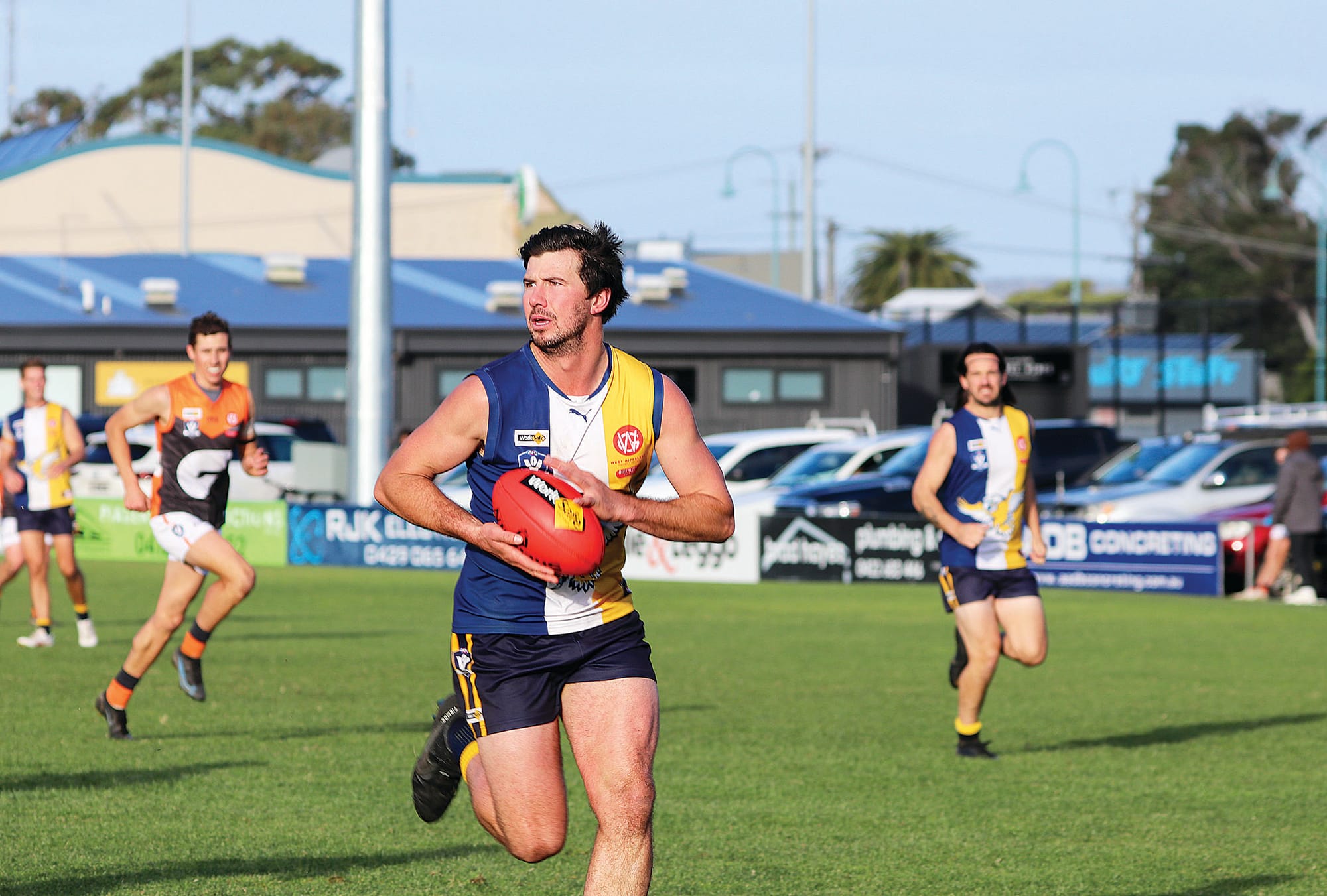 Ethan Park goes for goal in the second half against Korumburra Bena. Z41_2223