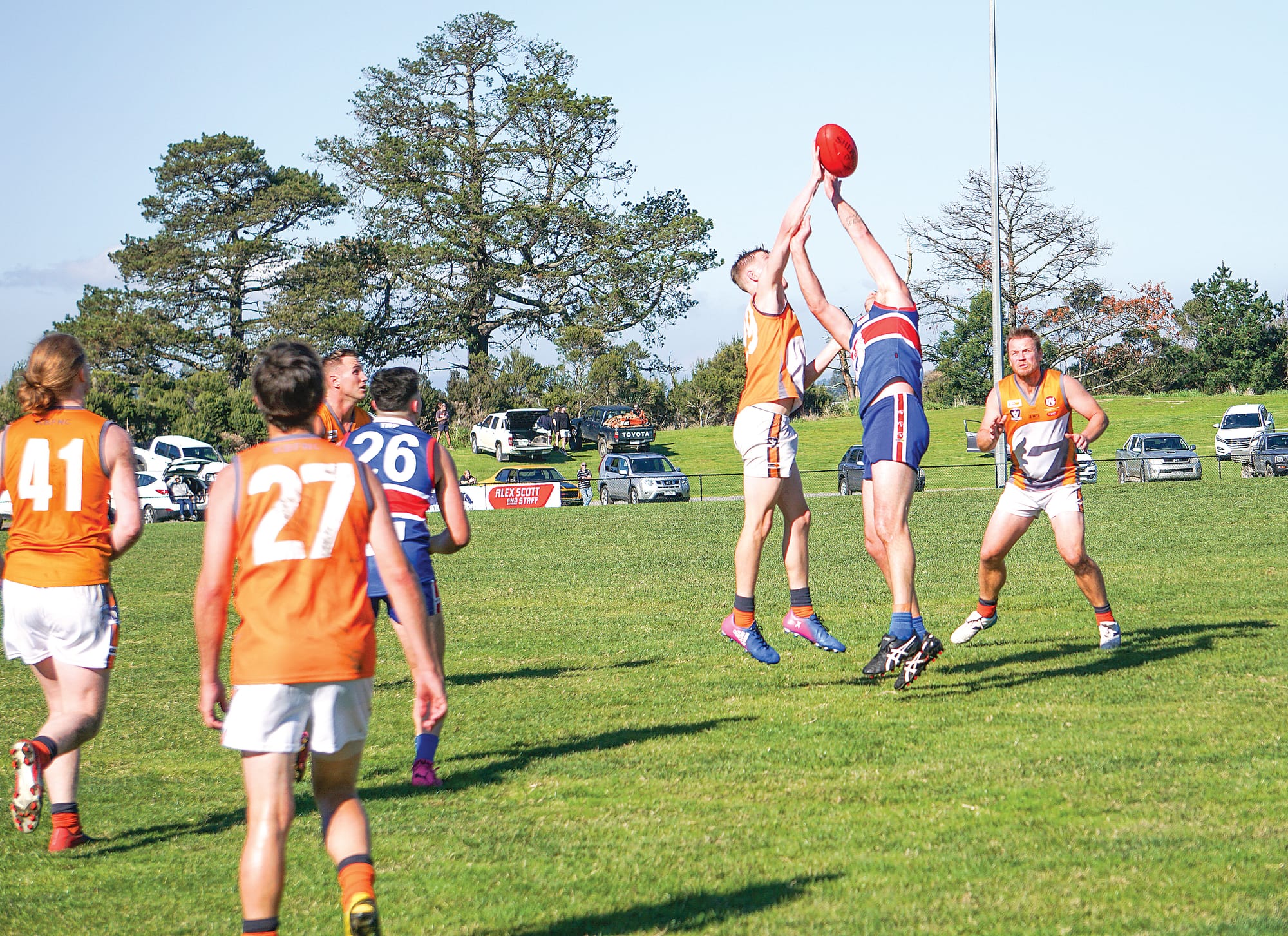 It takes a village to raise a Giant