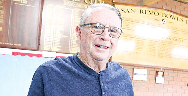 Uncle Rick chooses the Dees