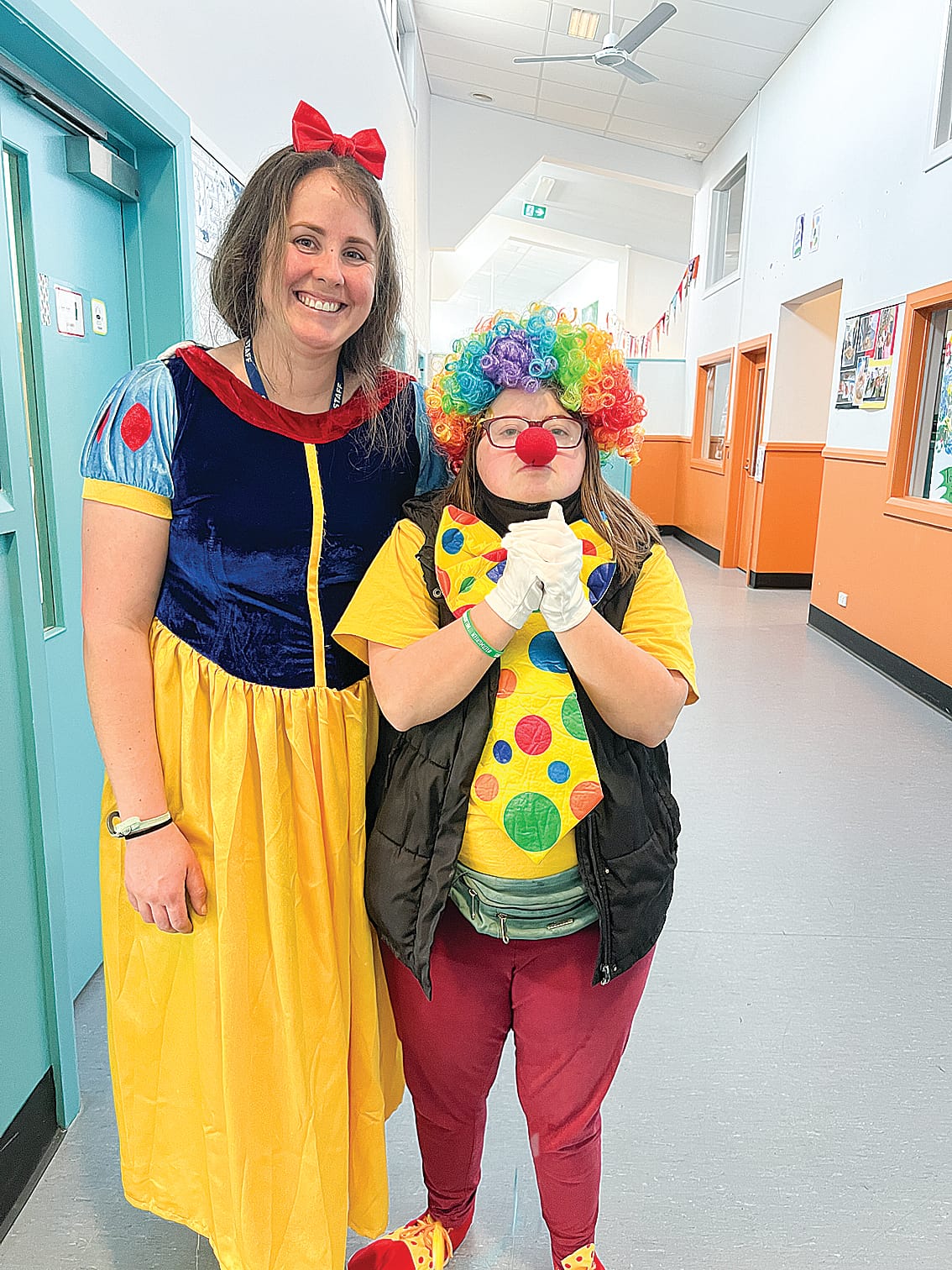 Snow White Sara and a clown, student Ava.