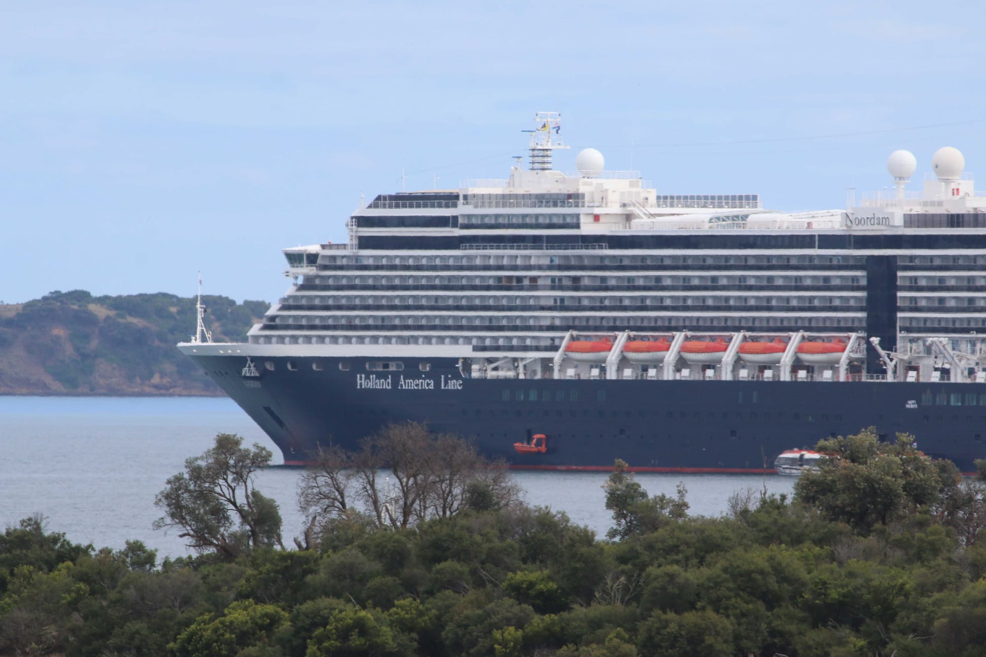 Phillip Island just cruising along in a busy summer