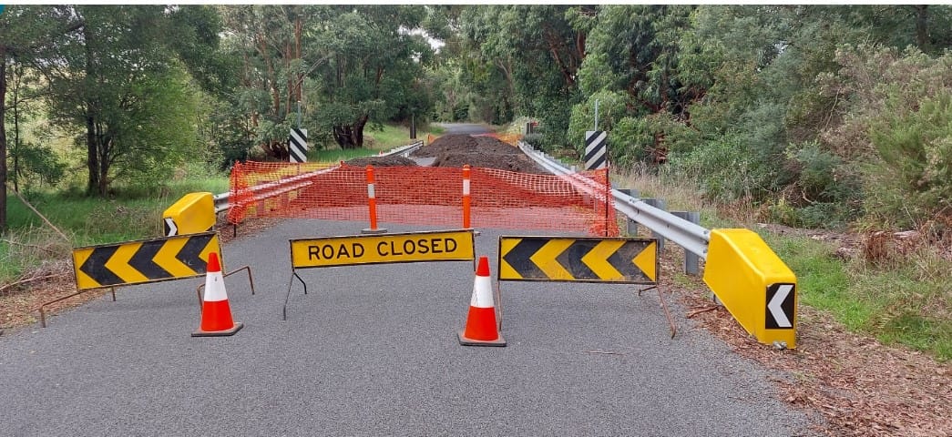 Road closure at Glen Alvie