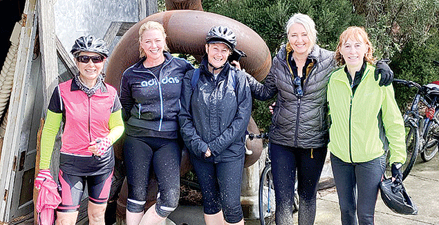 Gippy Gourmet Cyclists headed for the Great Vic Bike Ride