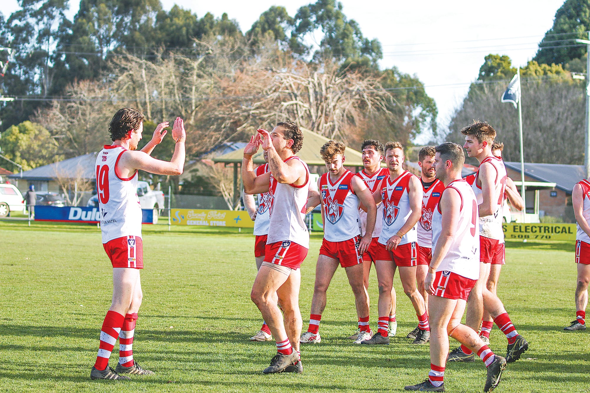Fish Creek celebrated a comfortable 70 point win over Thorpdale in the Seniors preliminary final.
