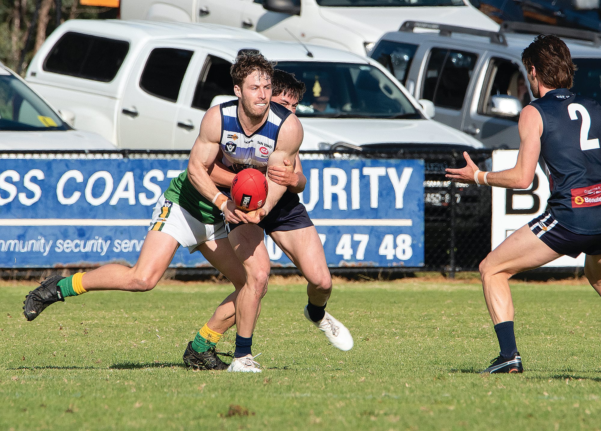 Gibson has another day as Panthers even their ledger