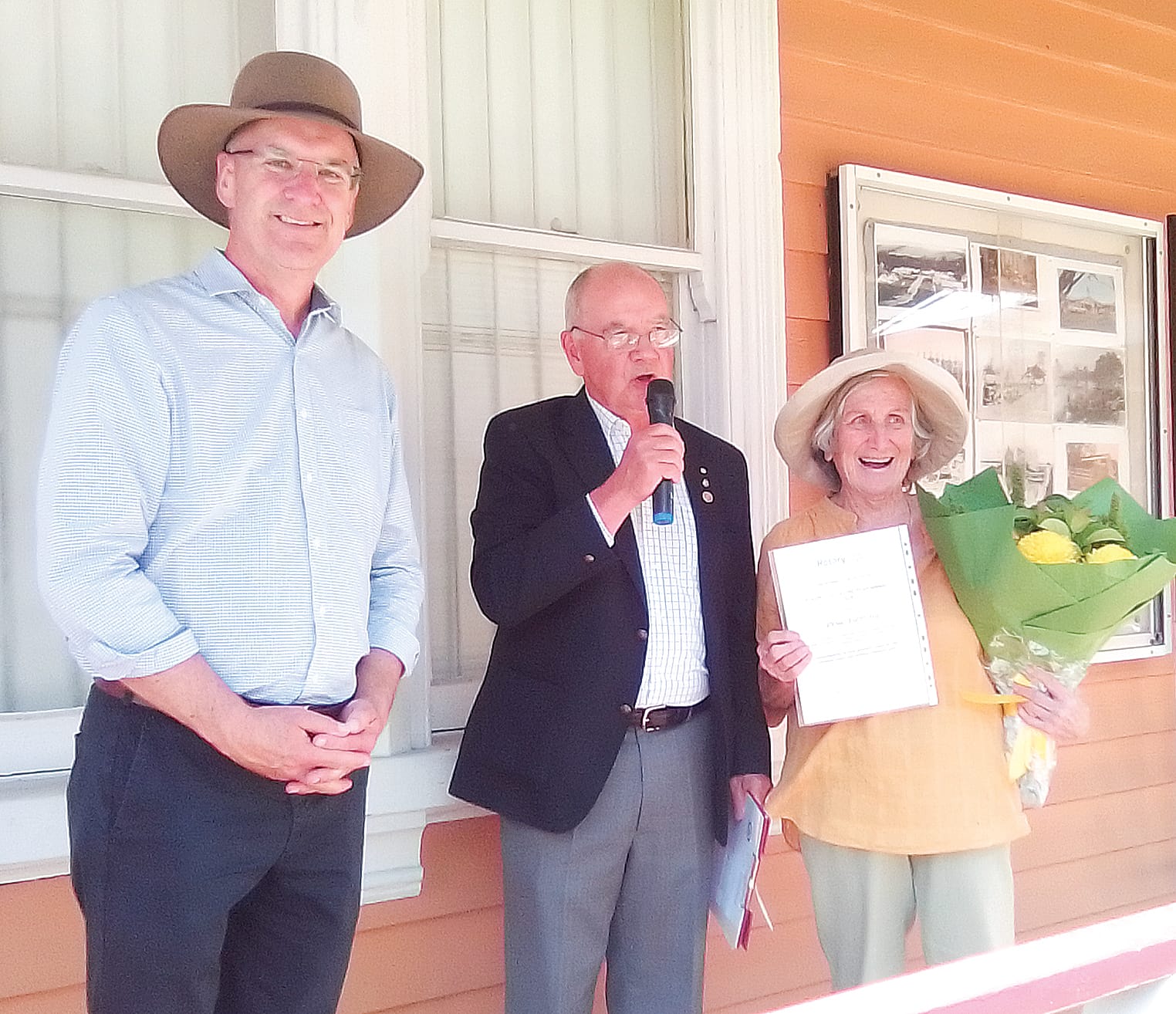 Recognition of voluntary service to the Corner Inlet Community in Foster