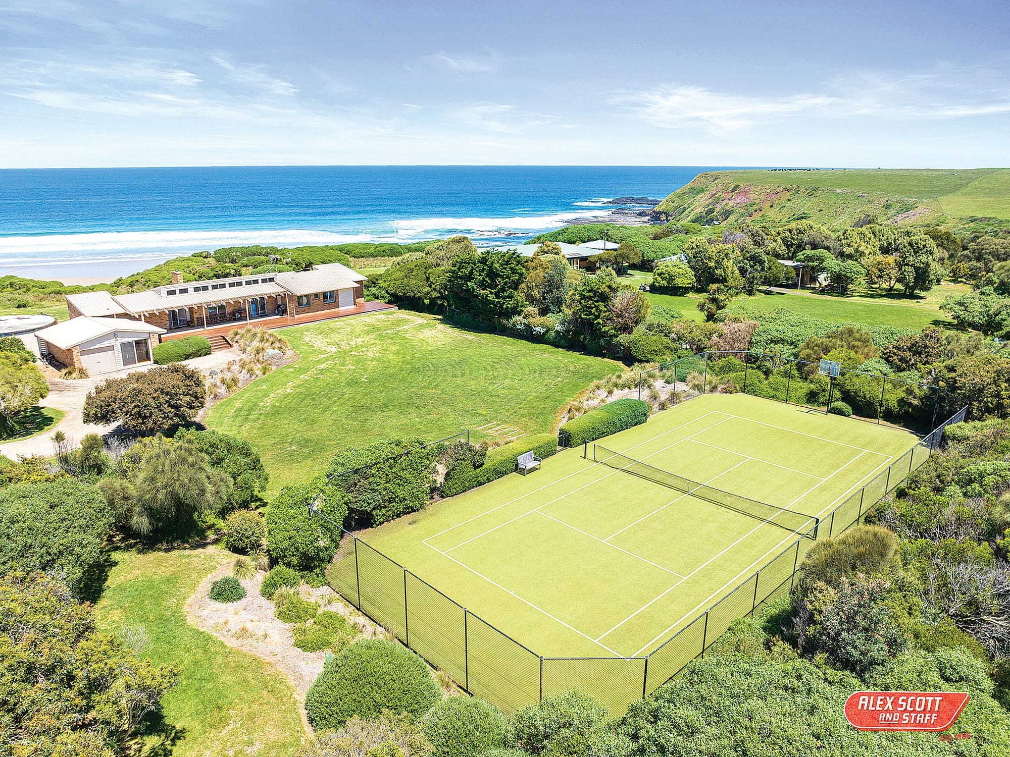 Breathtaking location with spectacular views