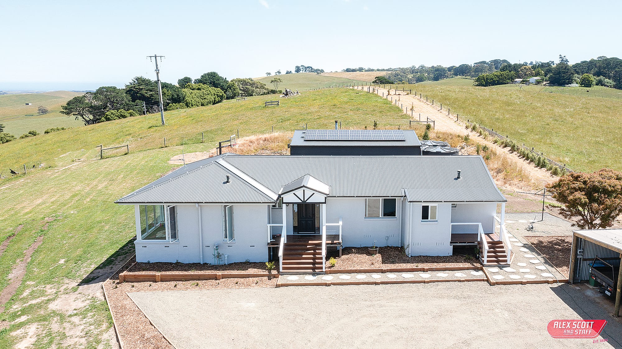 Stunning home with panoramic views