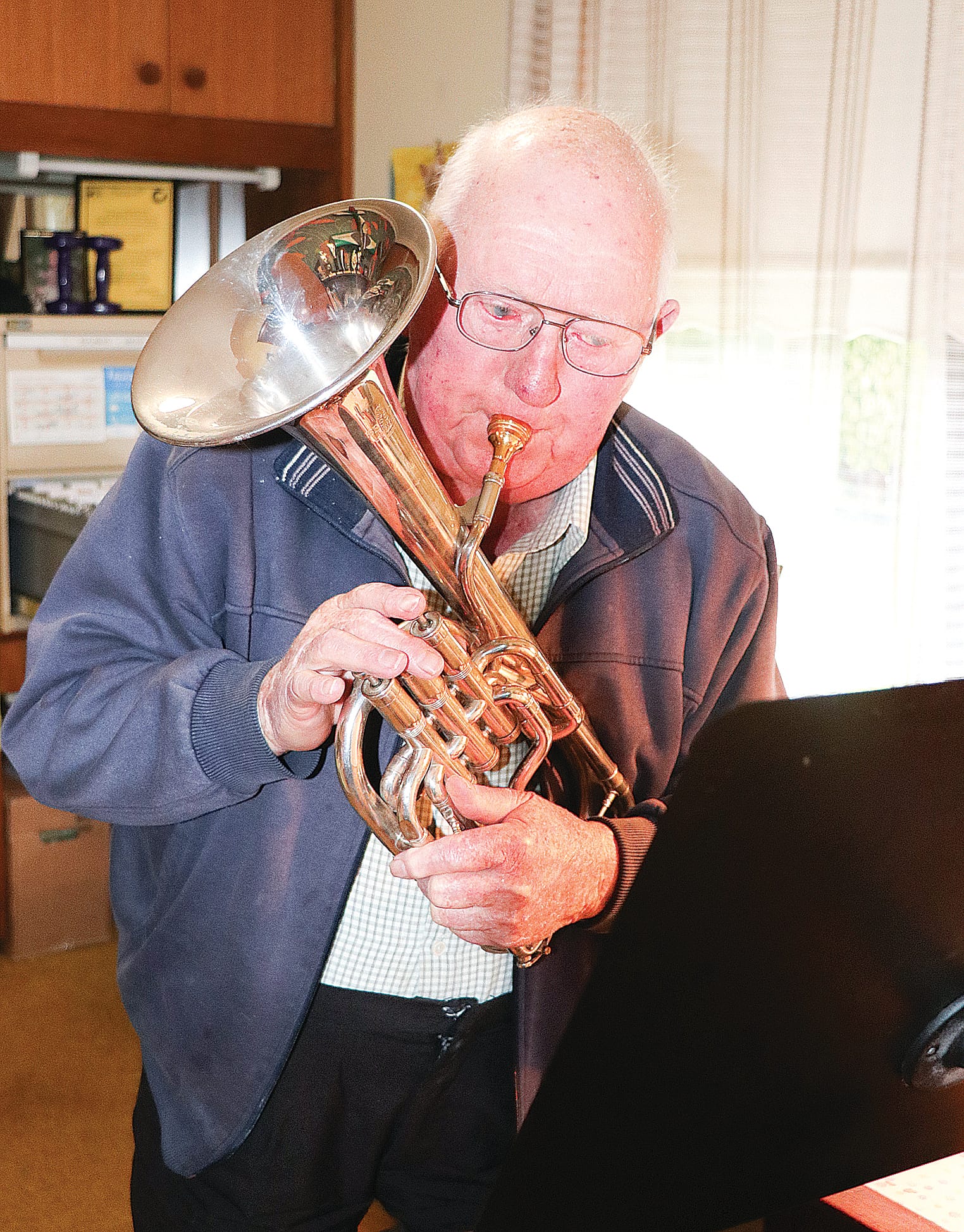 Long-standing member of the Wonthaggi Citizens Band, Don Edwards celebrated his 90th birthday at the Wonthaggi Workmens Club. Z05_4222
