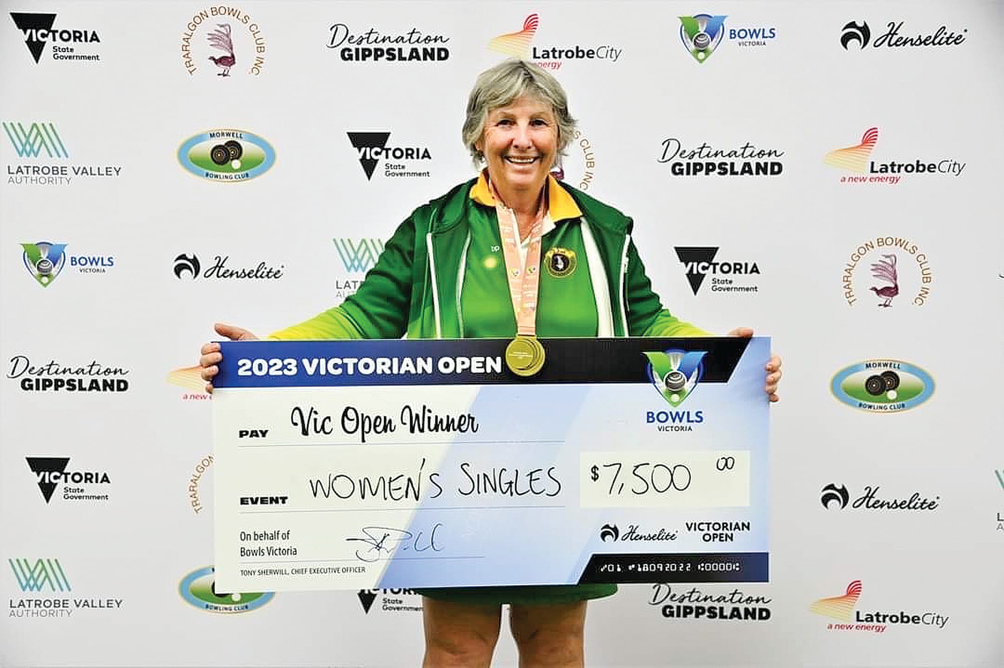 Jenny rolls to victory in Victoria Open Singles